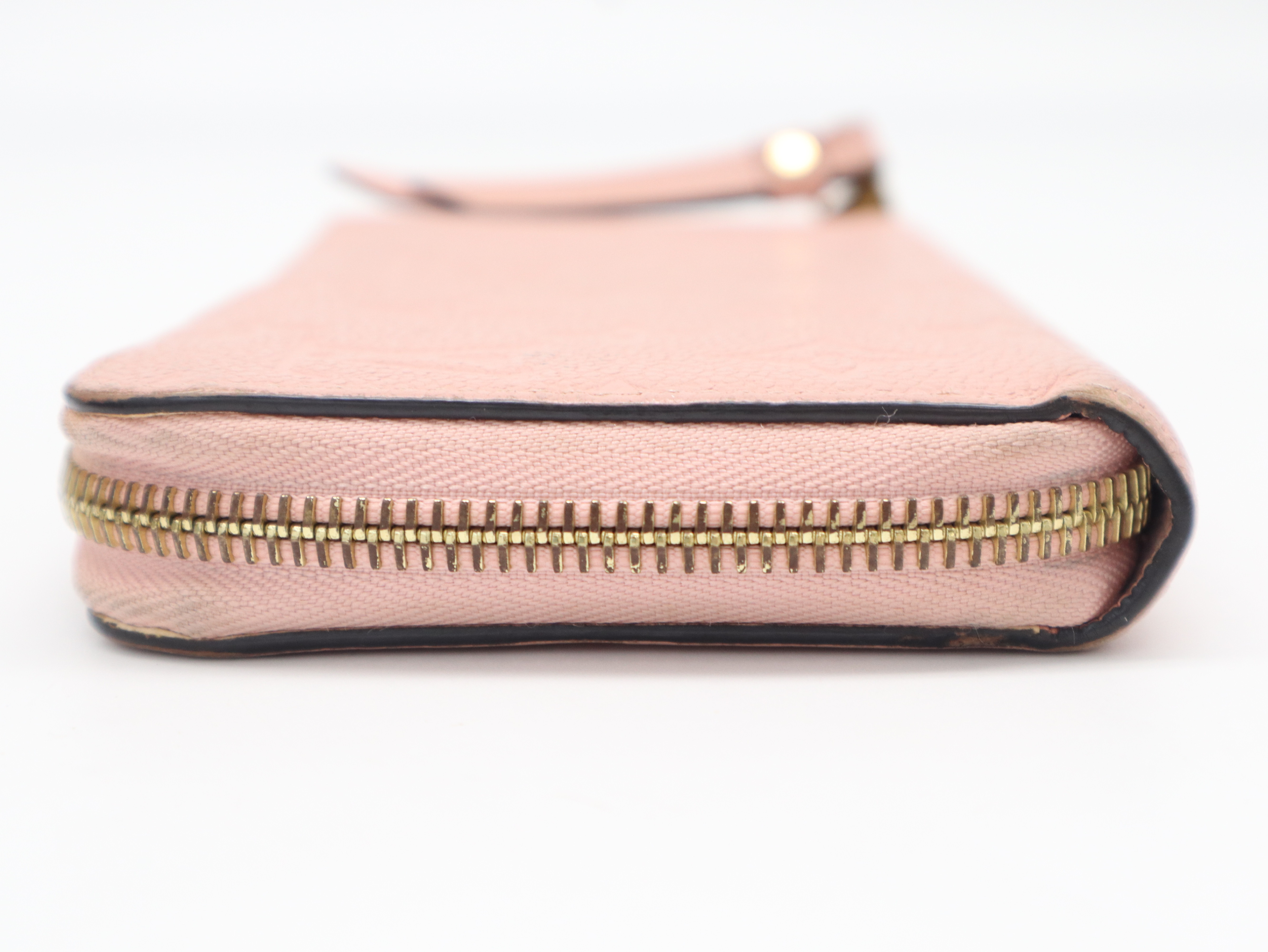 M64090 Empreinte Zippy Wallet Rose Poudre — view 5