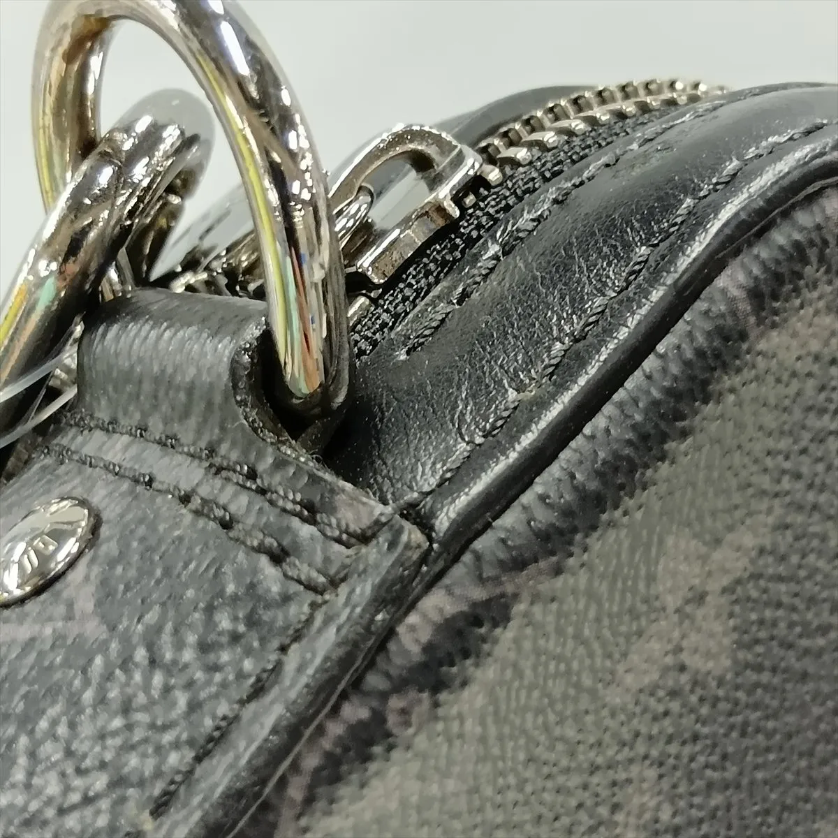 Monogram Eclipse Trio Messenger M69443 TJ2260 Black (RFID detected) — view 15