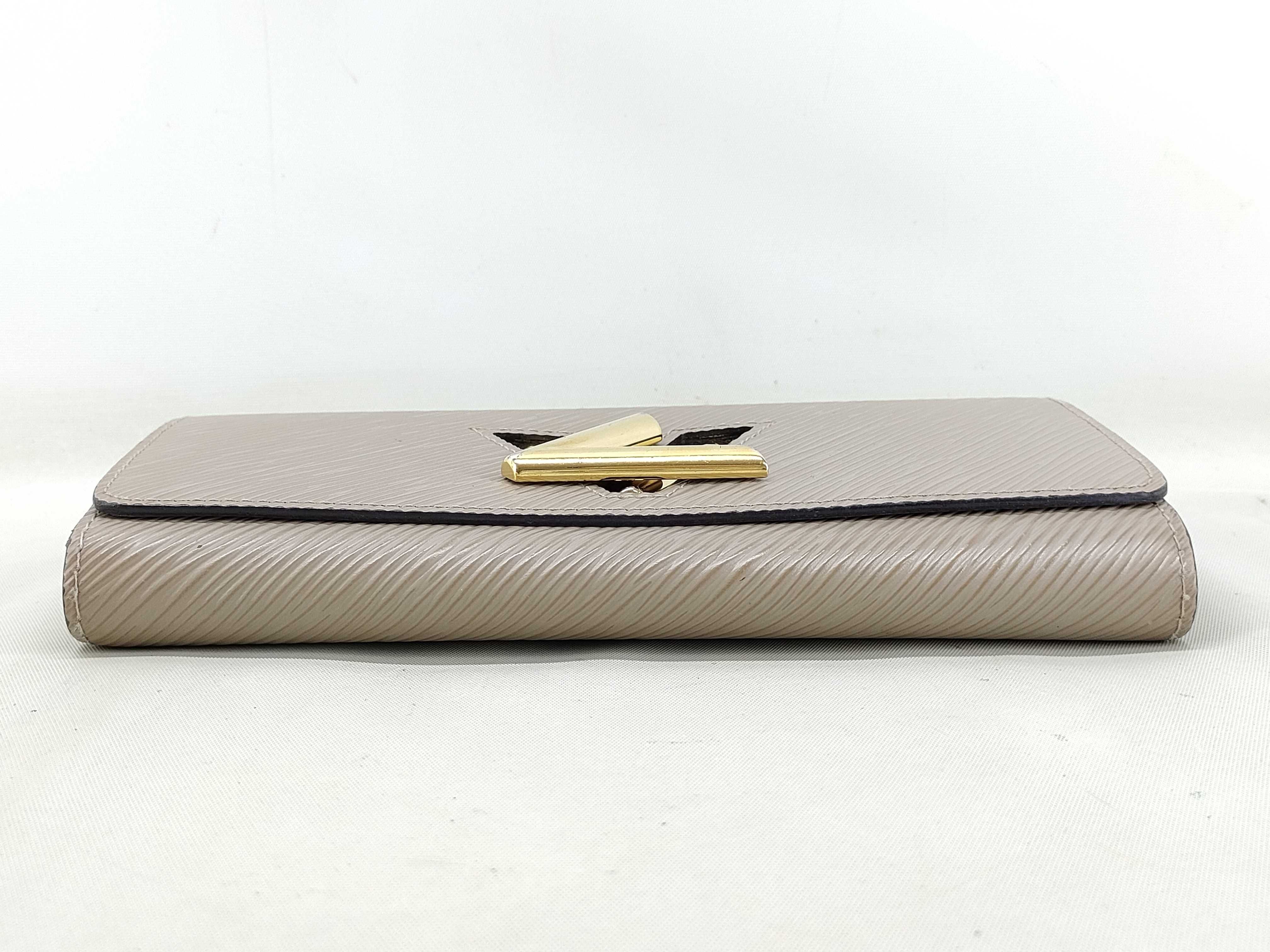 Epi Leather Portefeuille Twist TN3189 Wallet — view 4