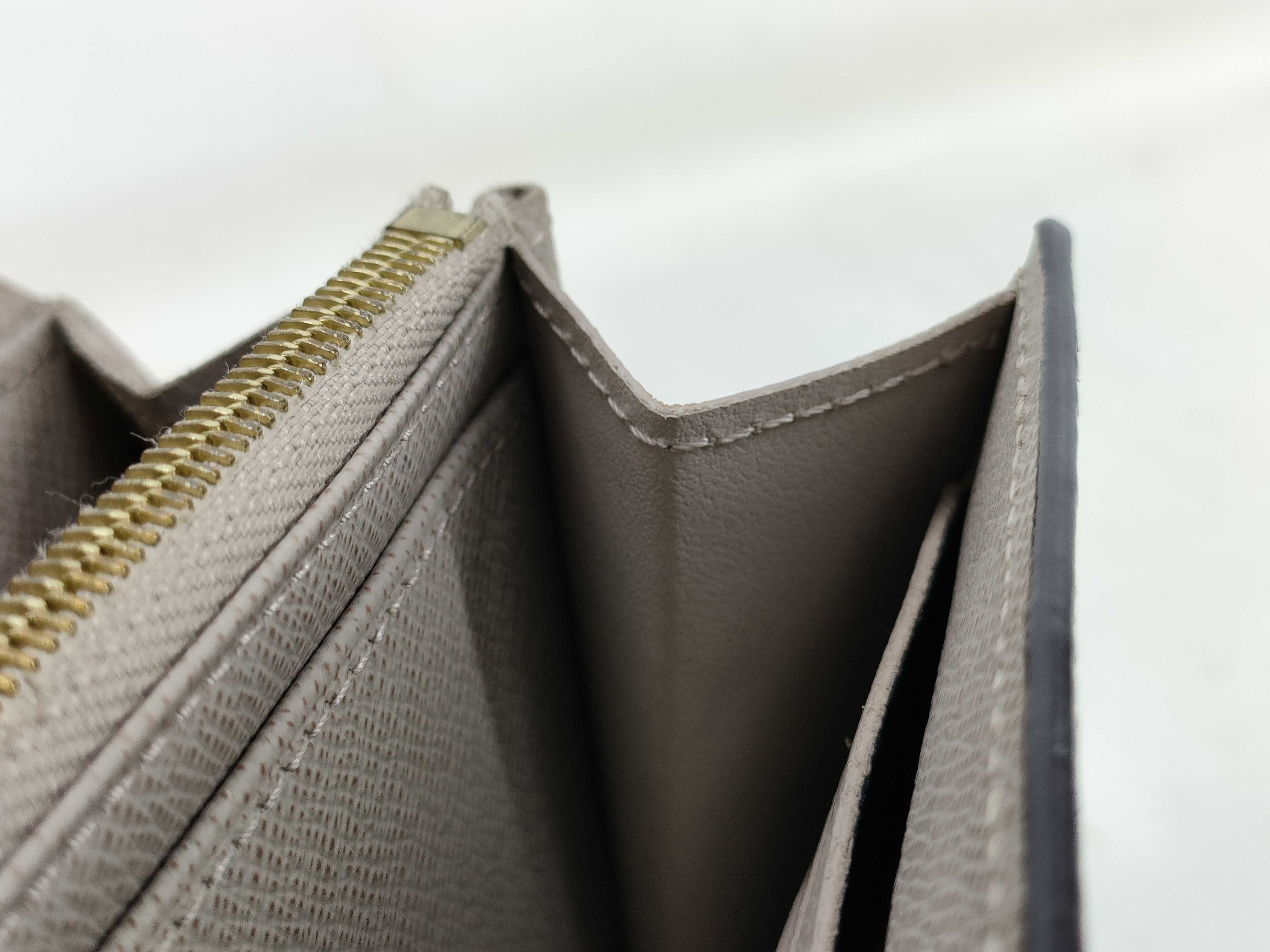 Epi Leather Portefeuille Twist TN3189 Wallet — view 9