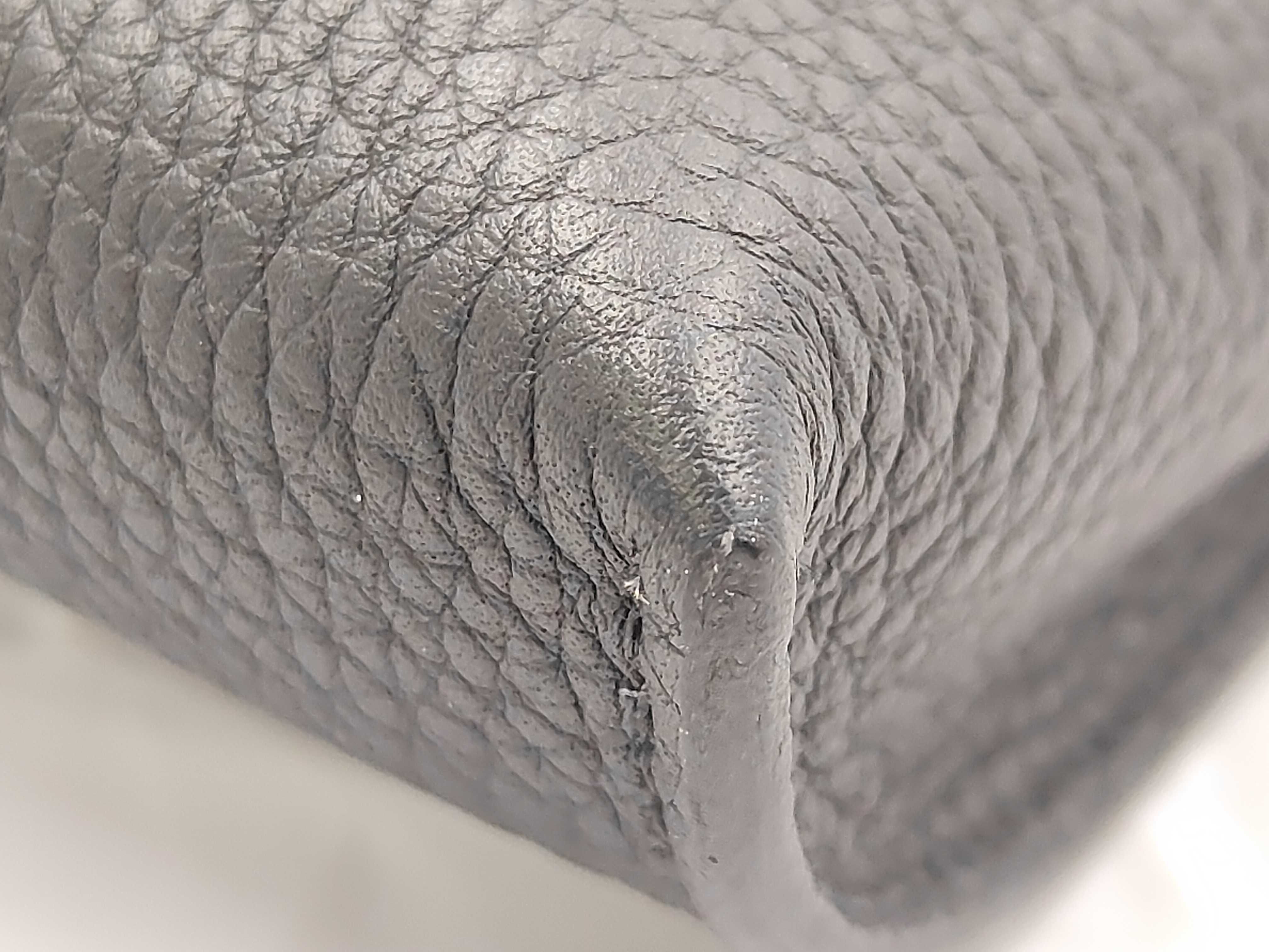 Videpoche Togo Shoulder Bag — view 6
