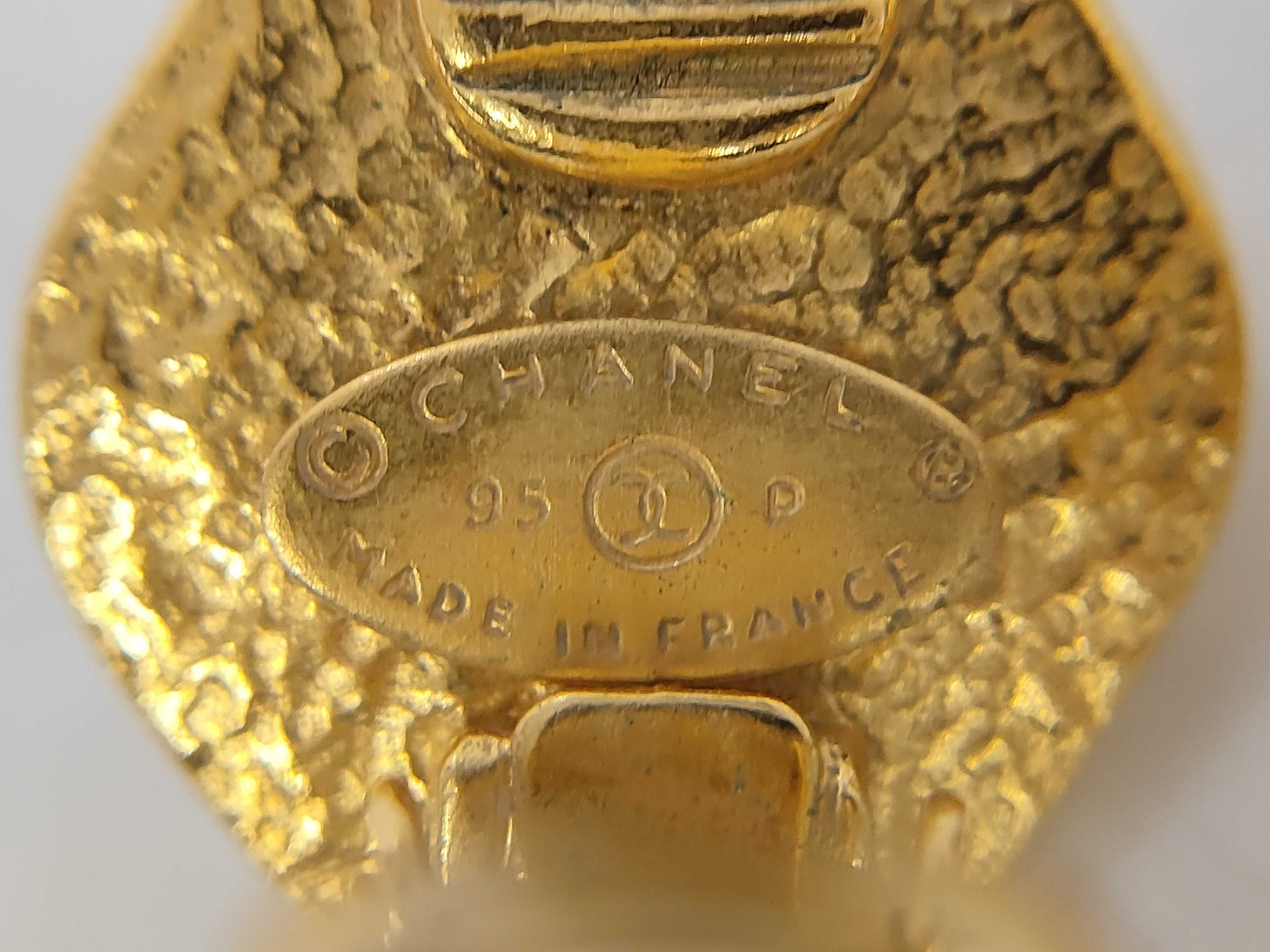 Square Coco Yellow Gold Earrings — view 3