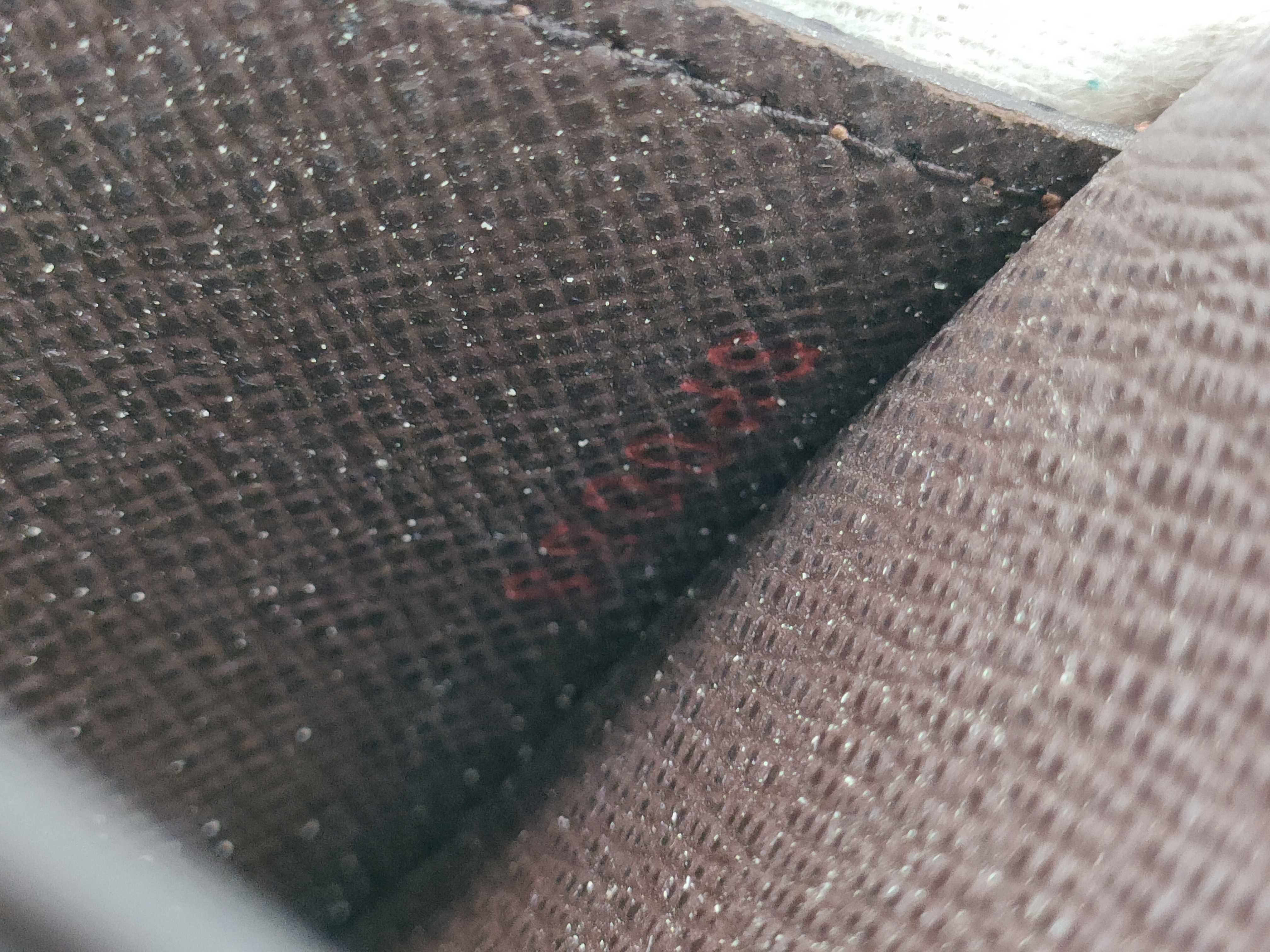Damier LV Card Case — view 12