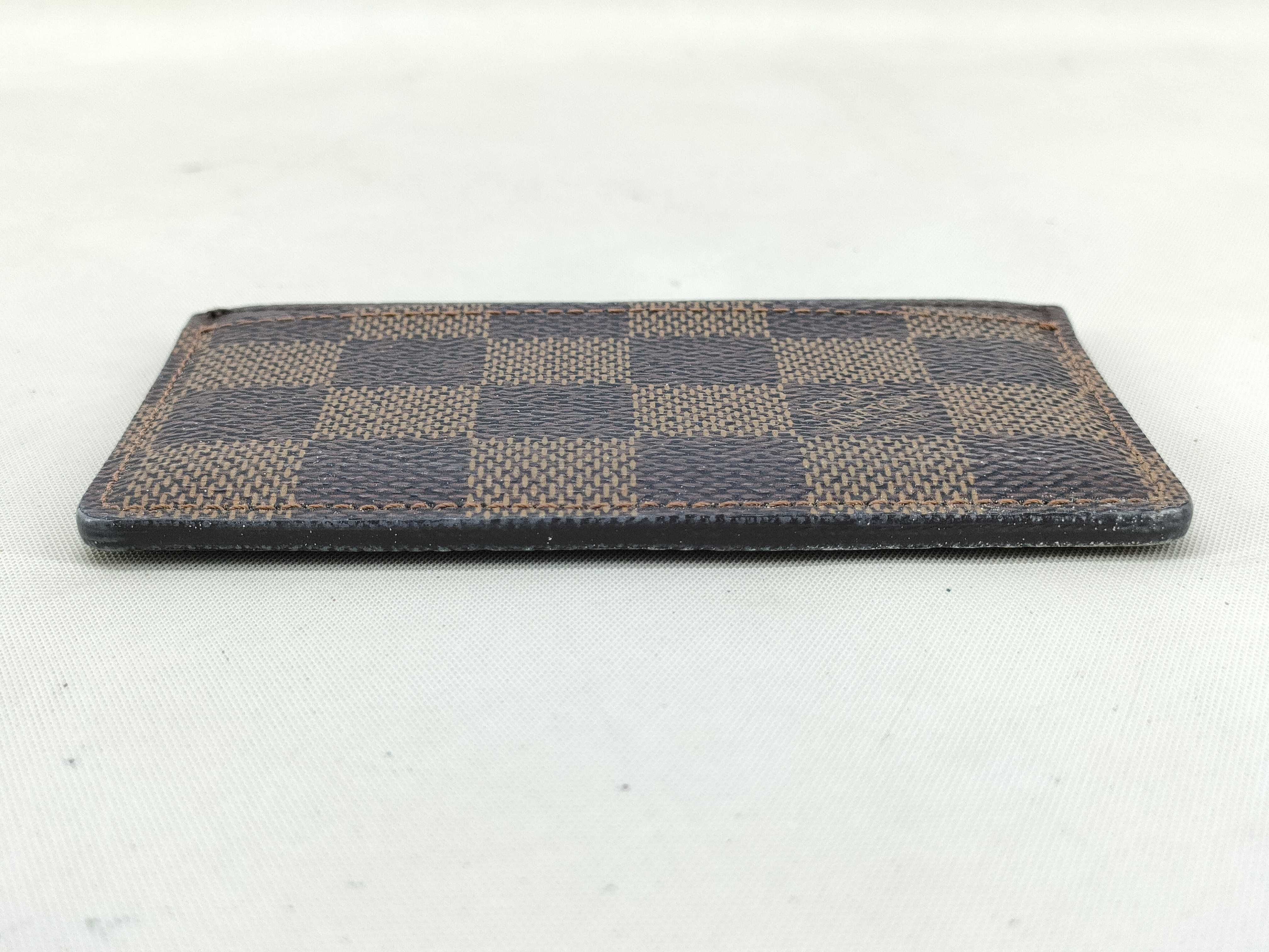 Damier LV Card Case — view 4