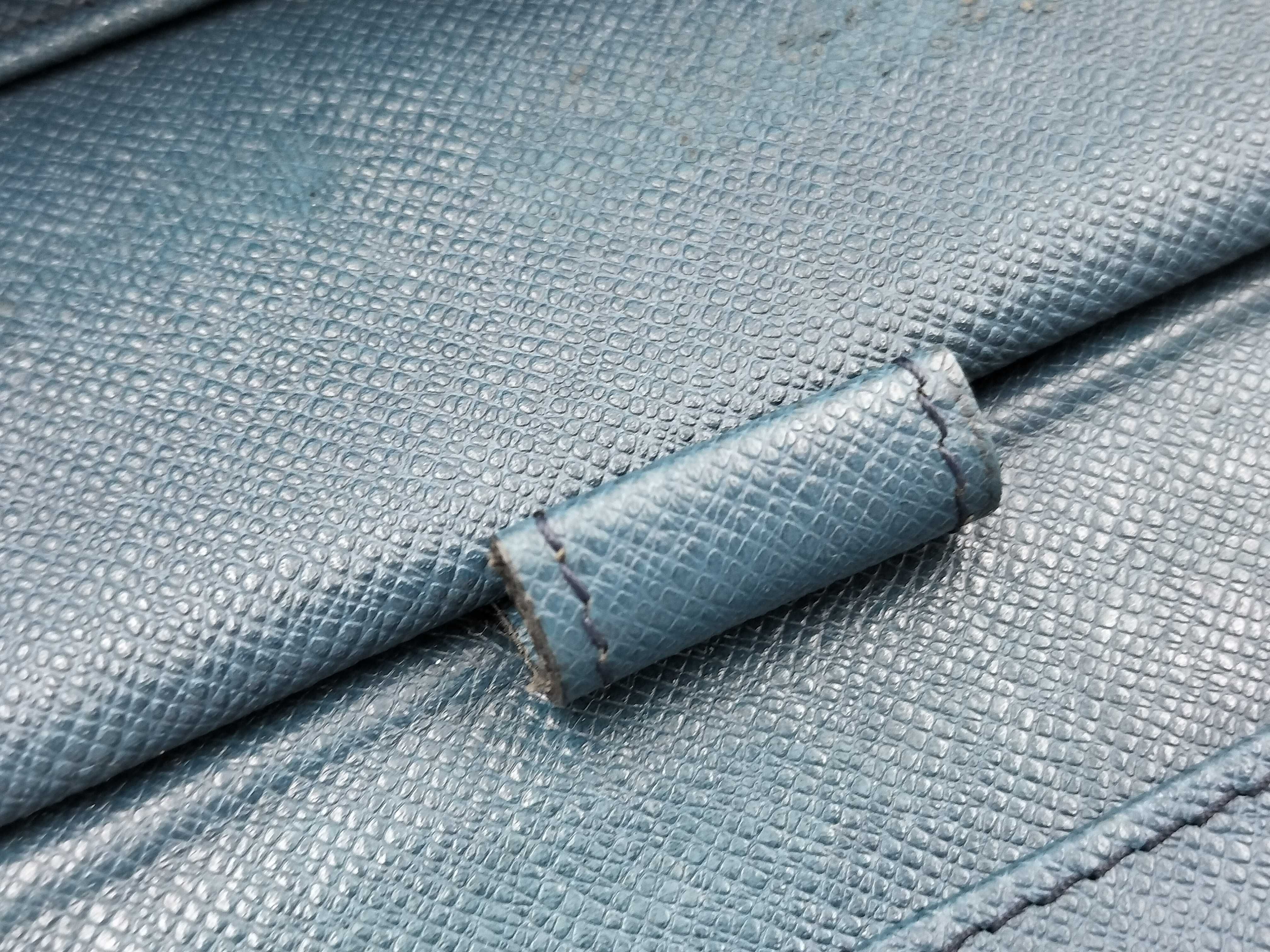 Epi Portefeuille International Wallet — view 11