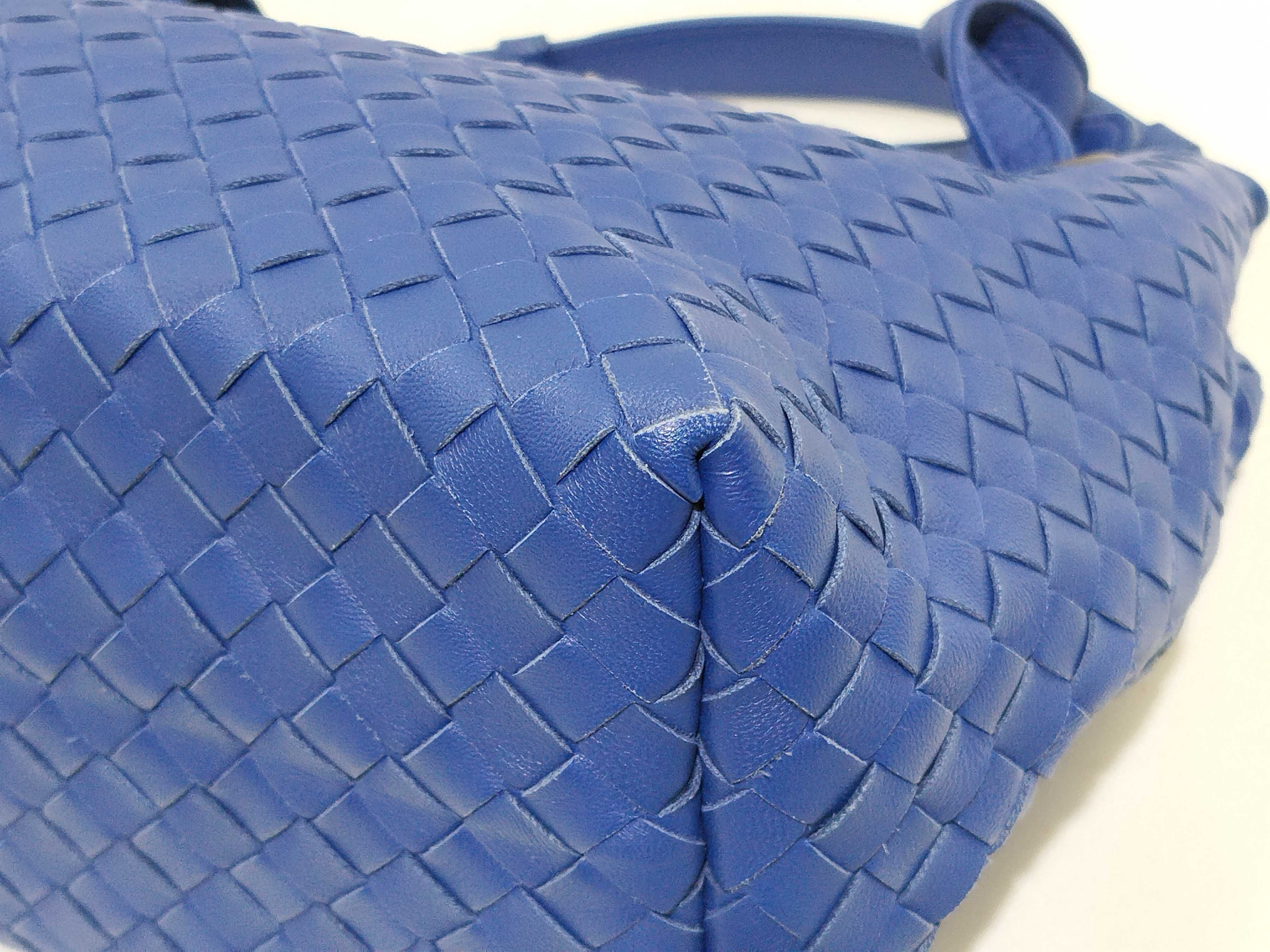 Intrecciato Leather Handbag, Blue, Handbag — view 5