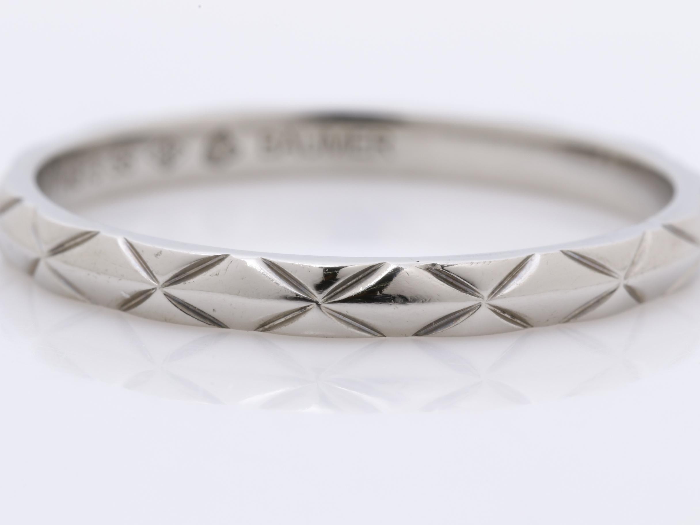 Matelassé ring, PT950, size #58 (actual size #17), 3.2g — view 2