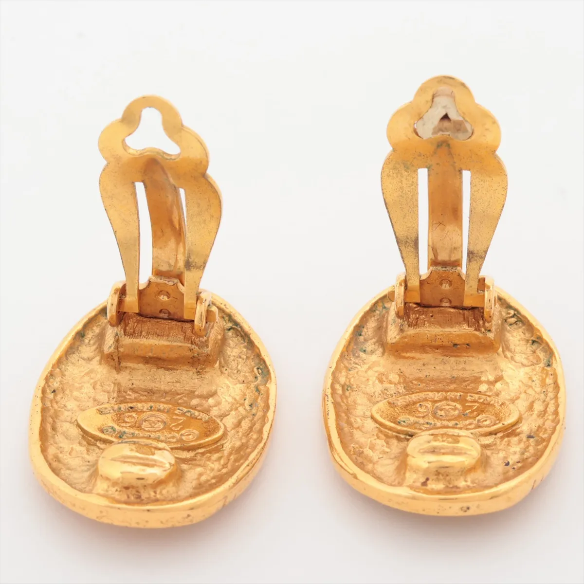 Coco Mark 26 Earrings (Pair) GP Gold. — view 4