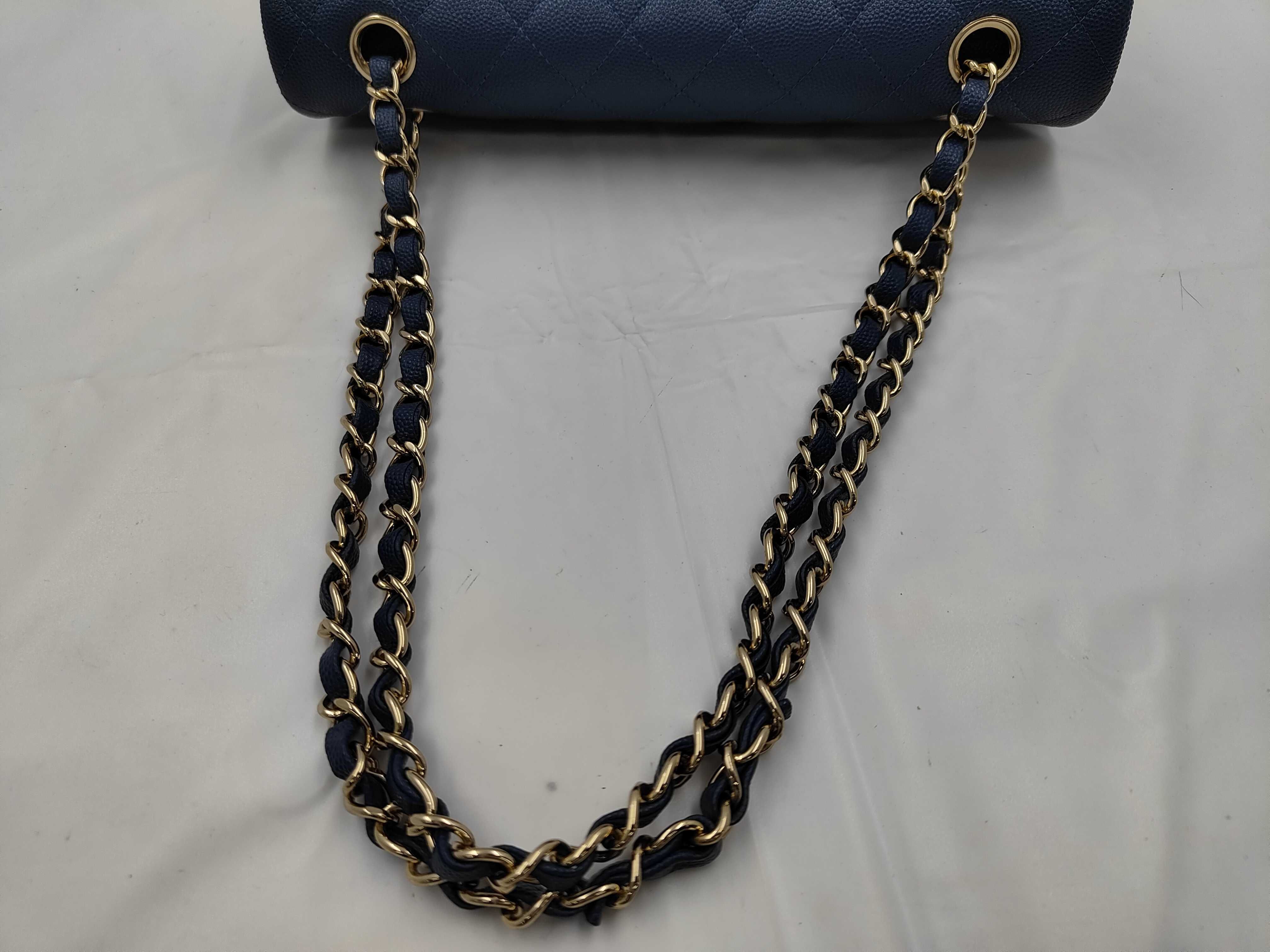 Matelassé 25 Double Flap Caviar Navy Chain Shoulder Bag — view 3
