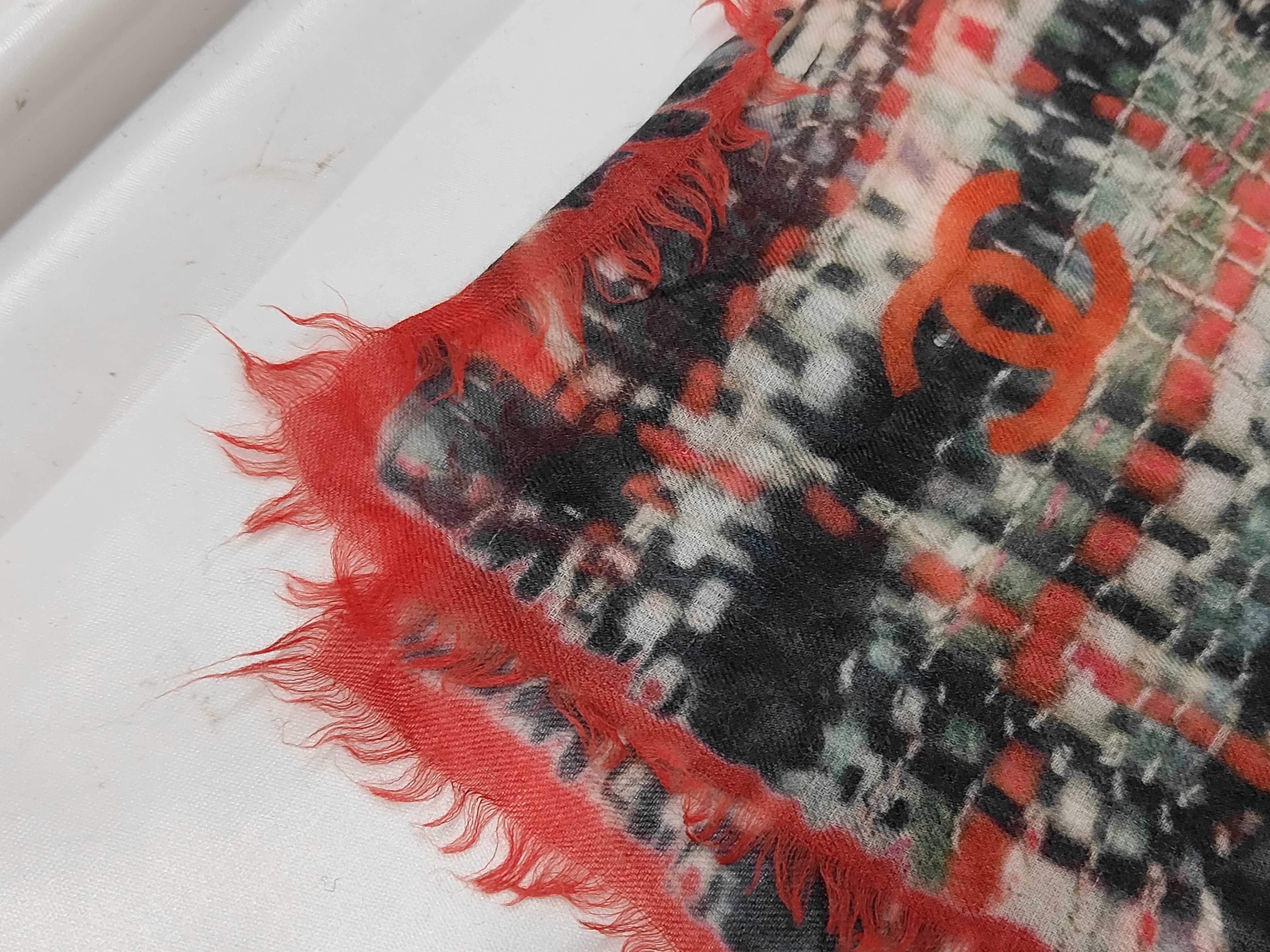 scarves and other accessories — view 4