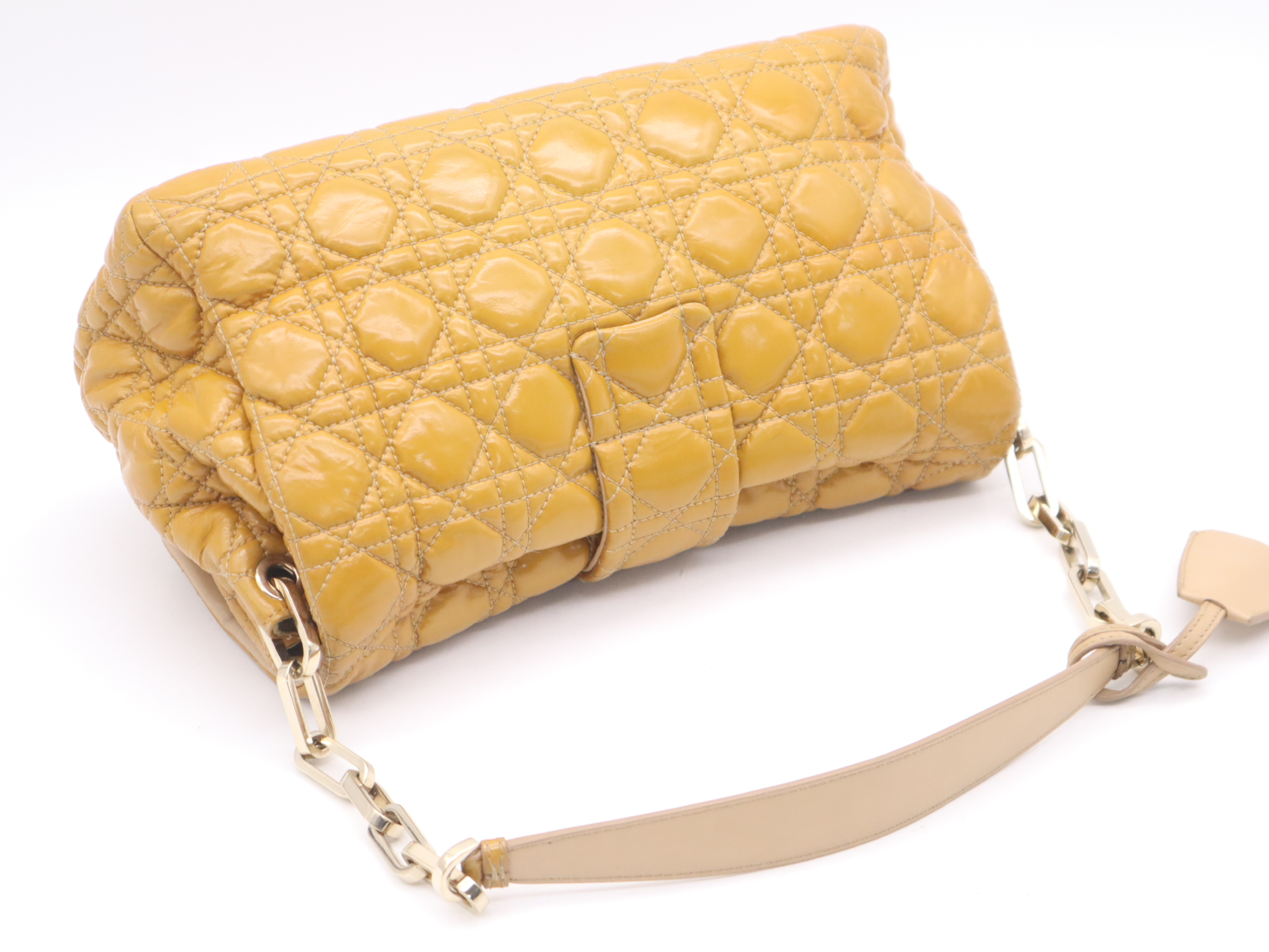 Enamel Cannage New Lock Chain Shoulder Bag, Camel Brown, with 2 Keys and Clochette. — view 6