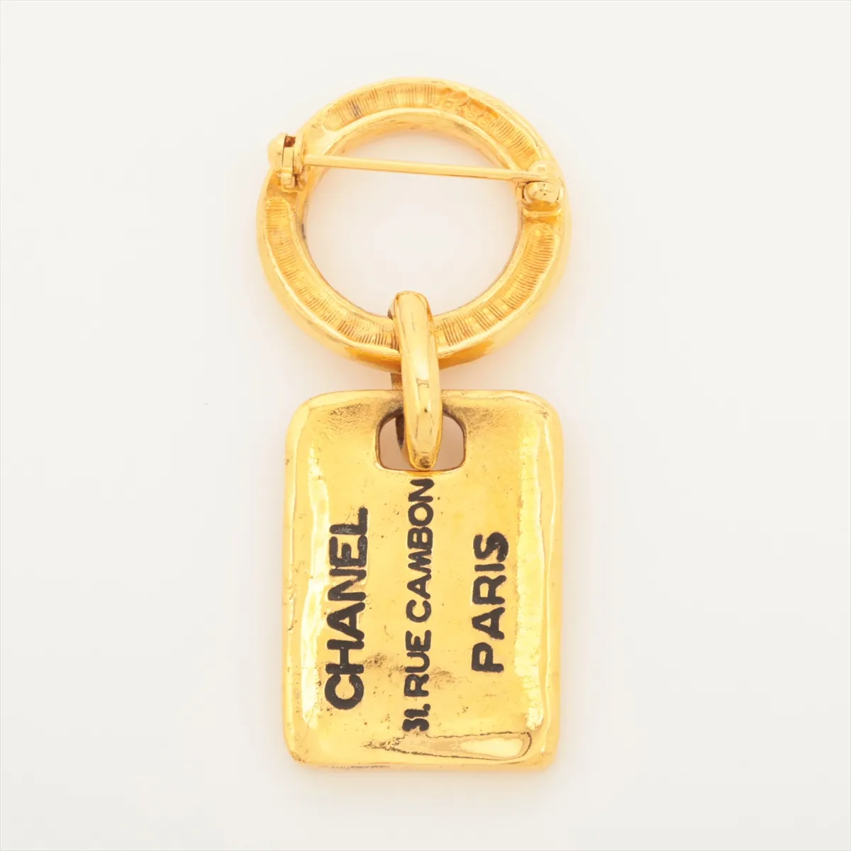 31 RUE CAMBON brooch, GP gold, dents, — view 2