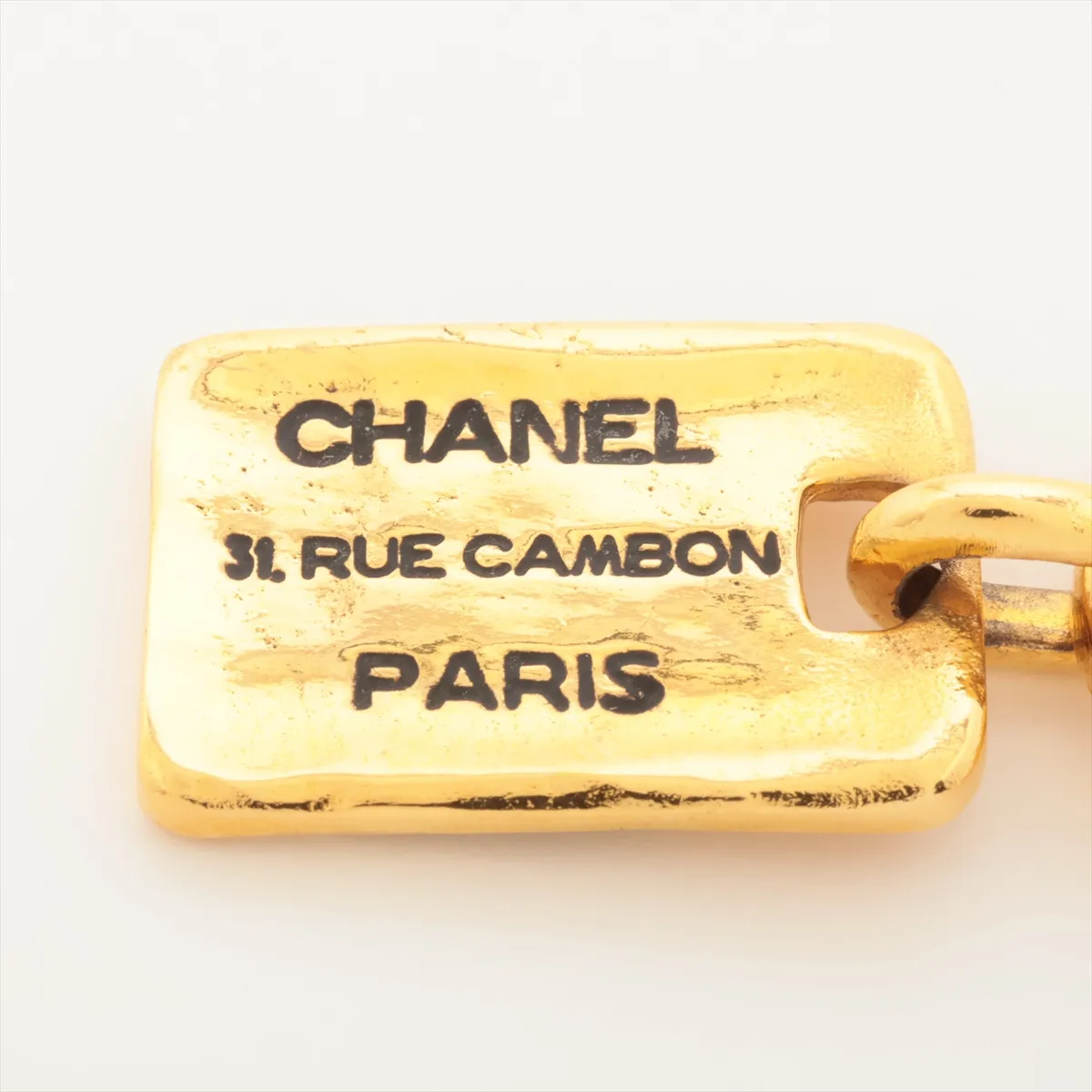 31 RUE CAMBON brooch, GP gold, dents, — view 4