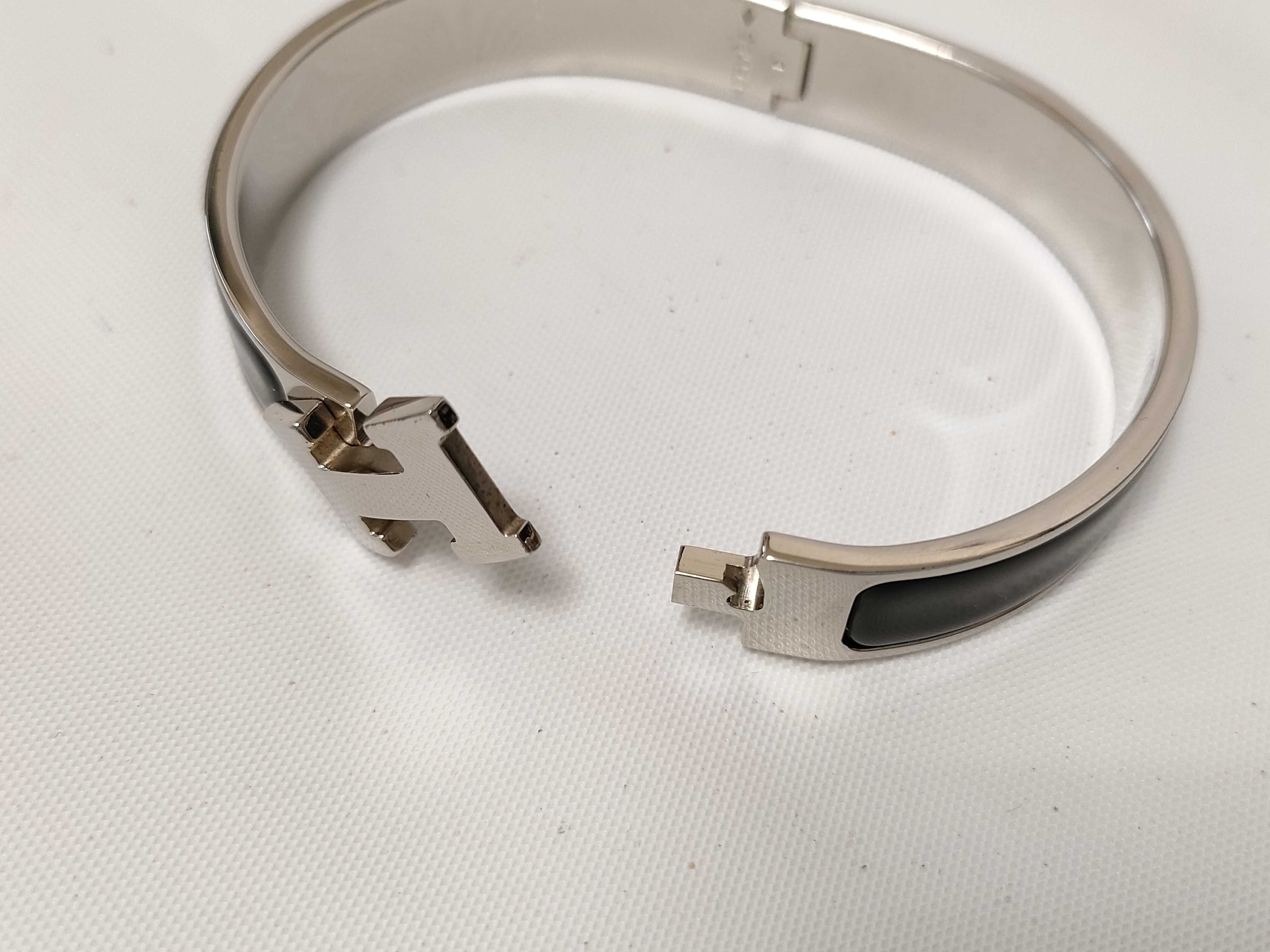 Clic Clac H PM Bracelet Silver x Black Bracelet/Bangle — view 8