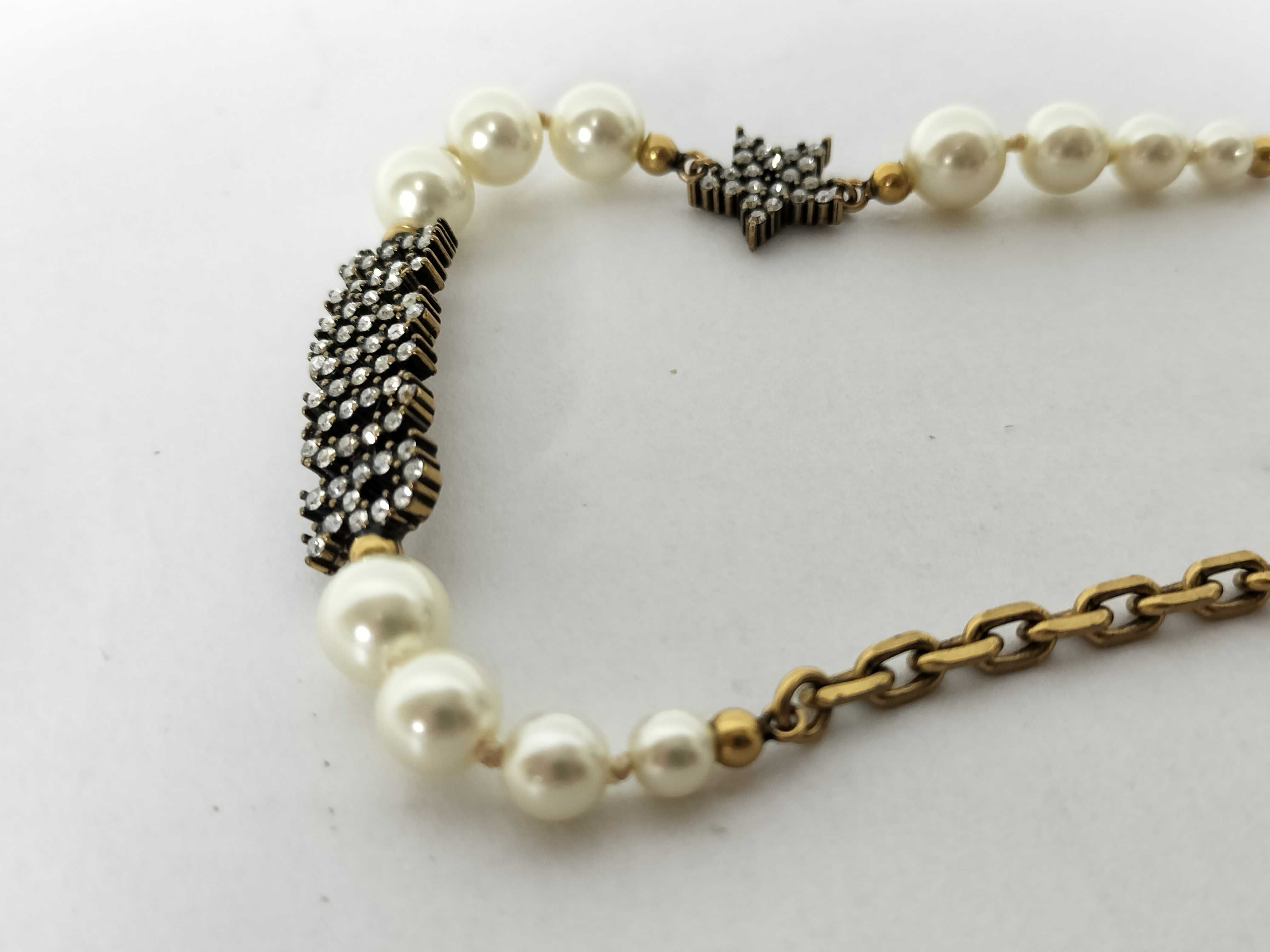 J'Adior Chain Choker Necklace with Rhinestones, Stars, and Pearls (with booklet) — view 4