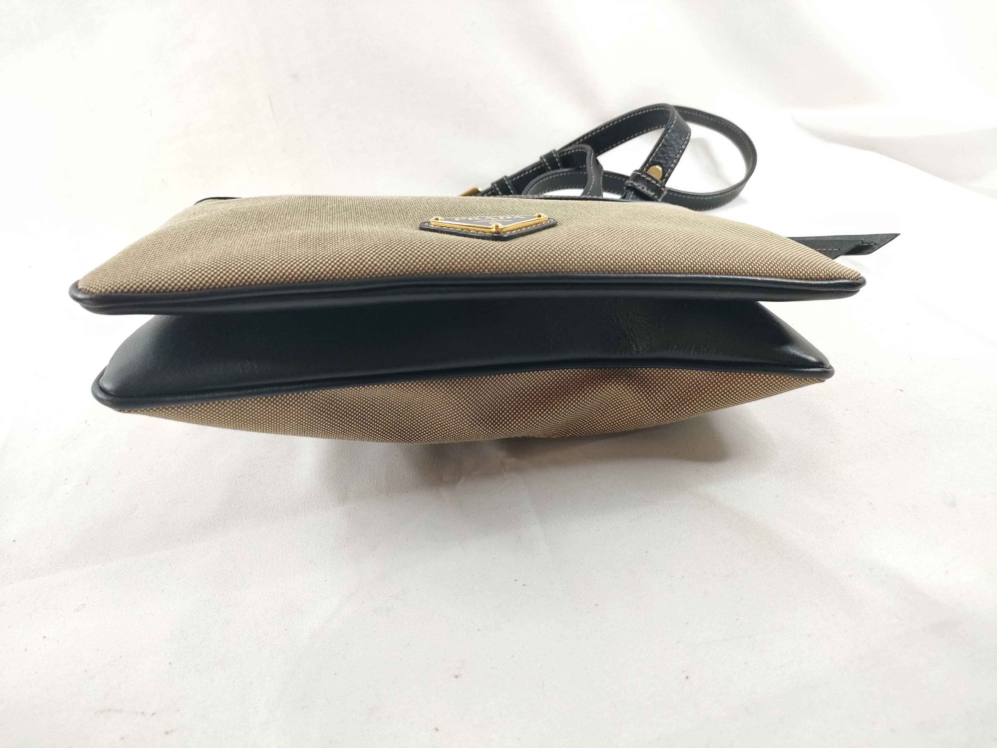 Logo Jacquard Canvas x Leather Shoulder Bag Beige x Black 1BH046 Shoulder Bag — view 4