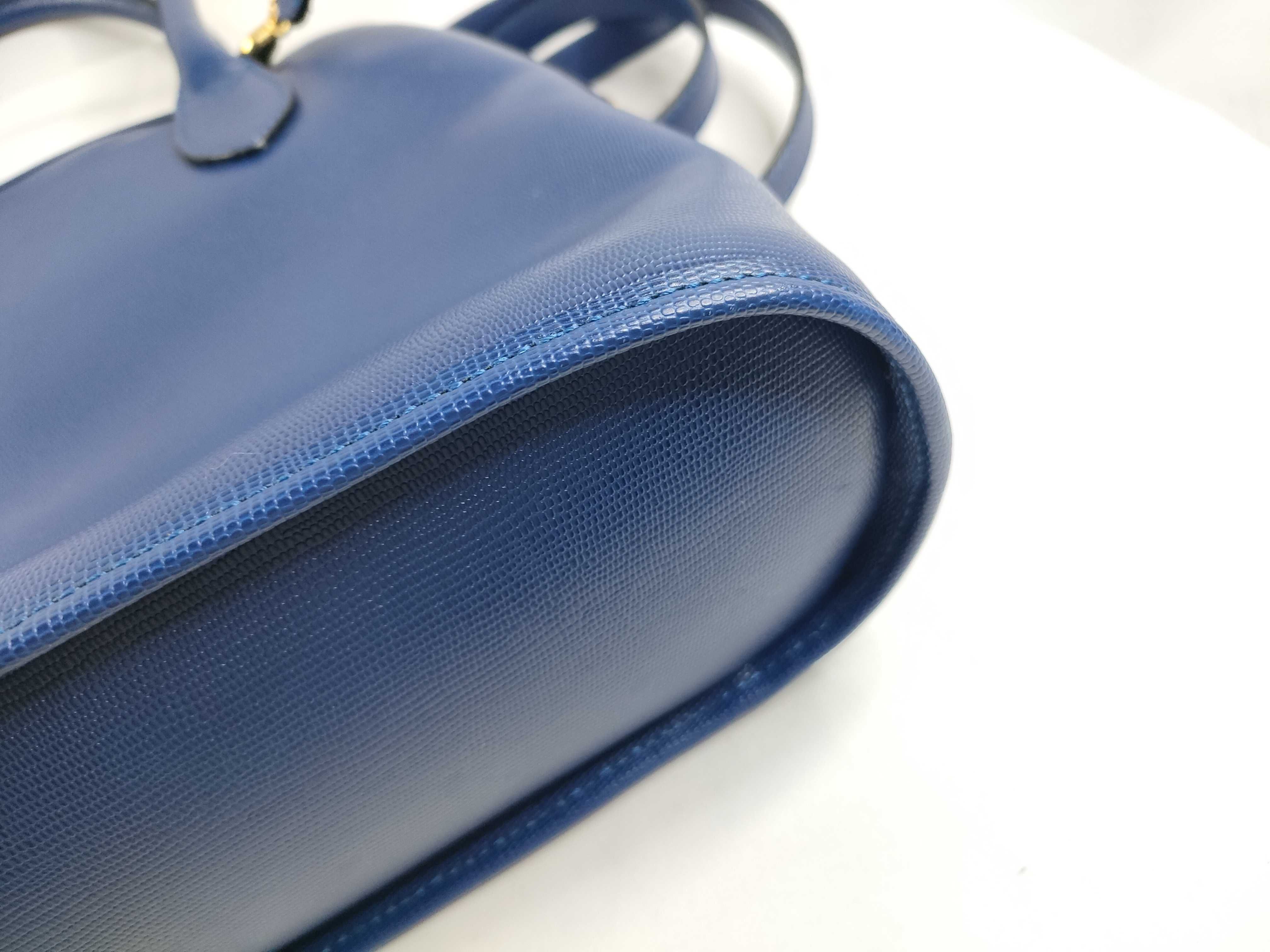Circle Handbag 2-way Handbag — view 5