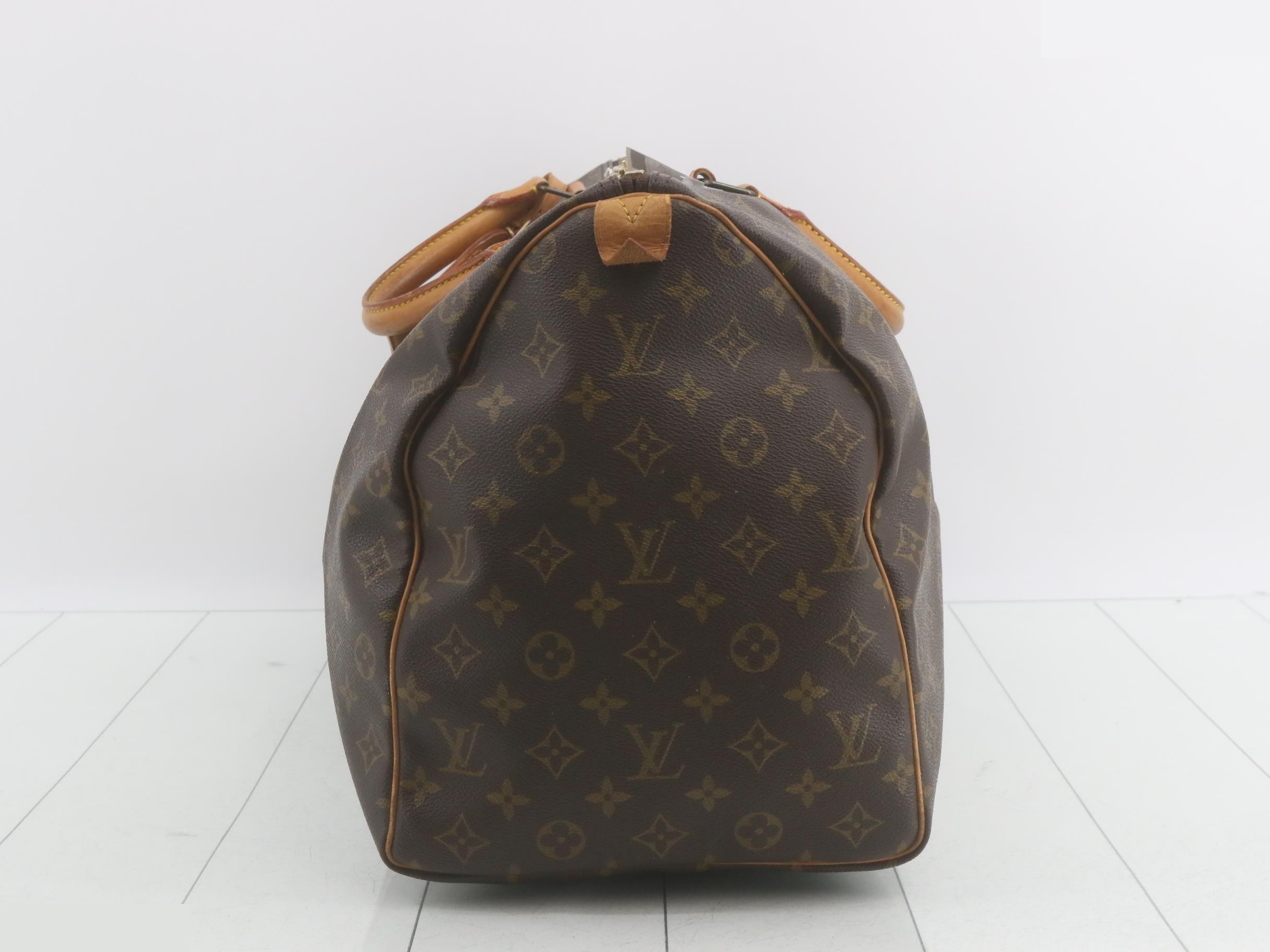 M41426 Keepall 50 with name tag and handle strap — view 3