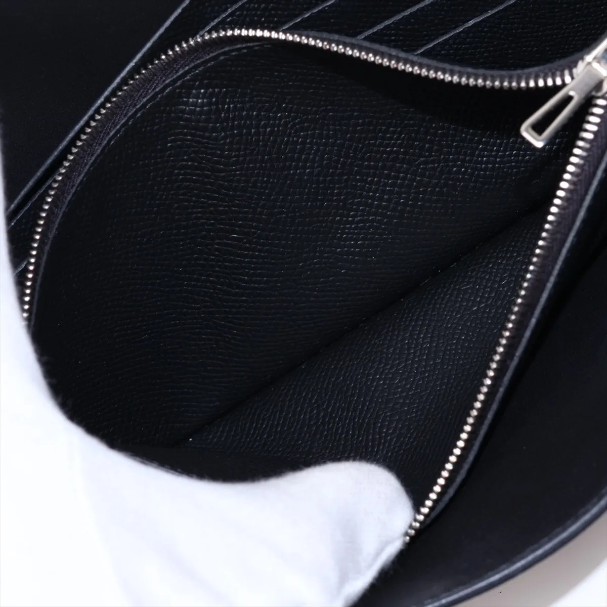 [Individually packaged] Hermes Constance Long To Go Veau Epsom Black Silver Hardware W: 2024 — view 8
