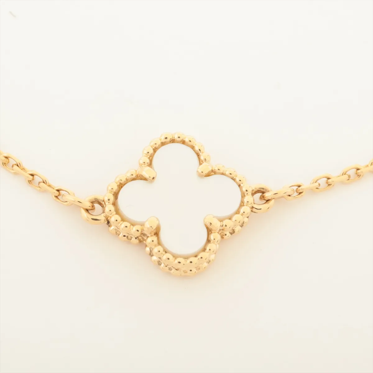 Sweet Alhambra Shell Bracelet 750 (Yellow Gold) 1.8g JE697373 Shell cloudiness, — view 3
