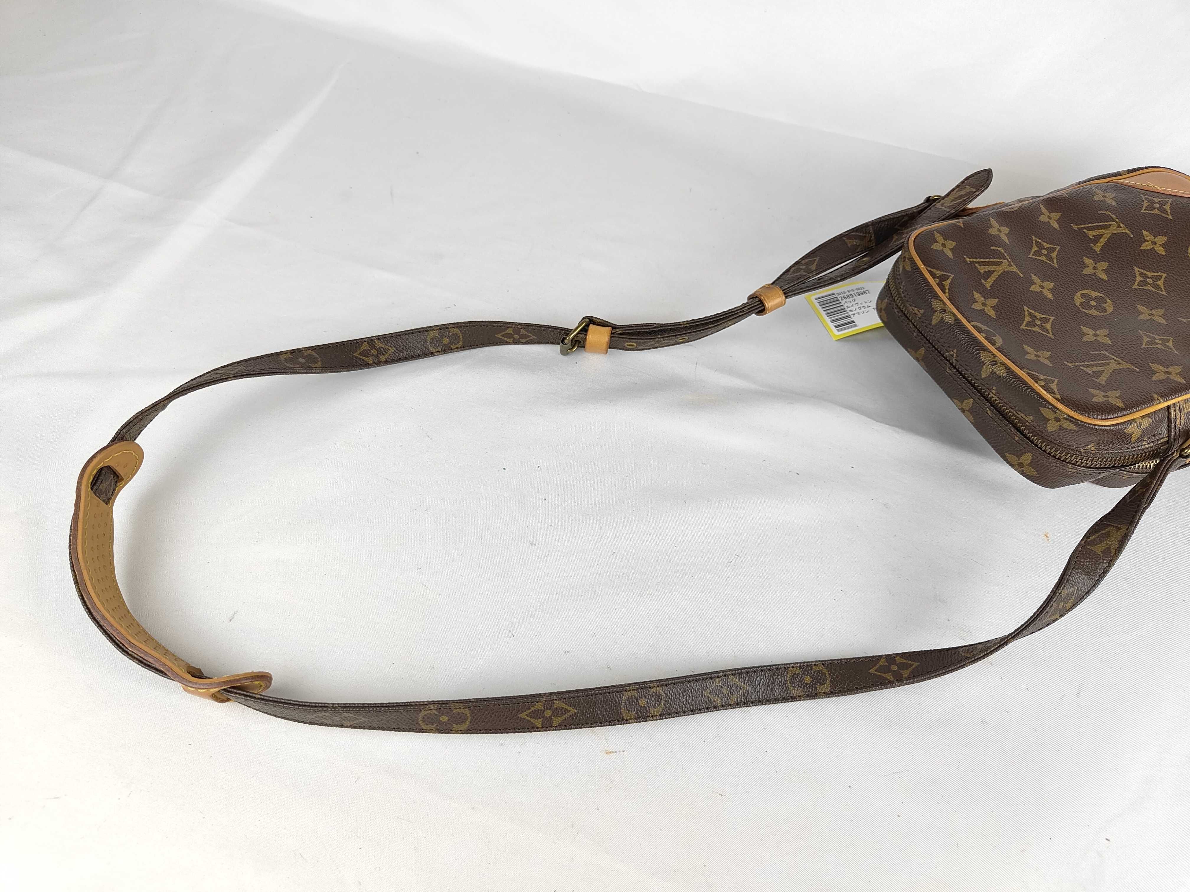 Monogram Amazon TH1901 Shoulder Bag — view 3
