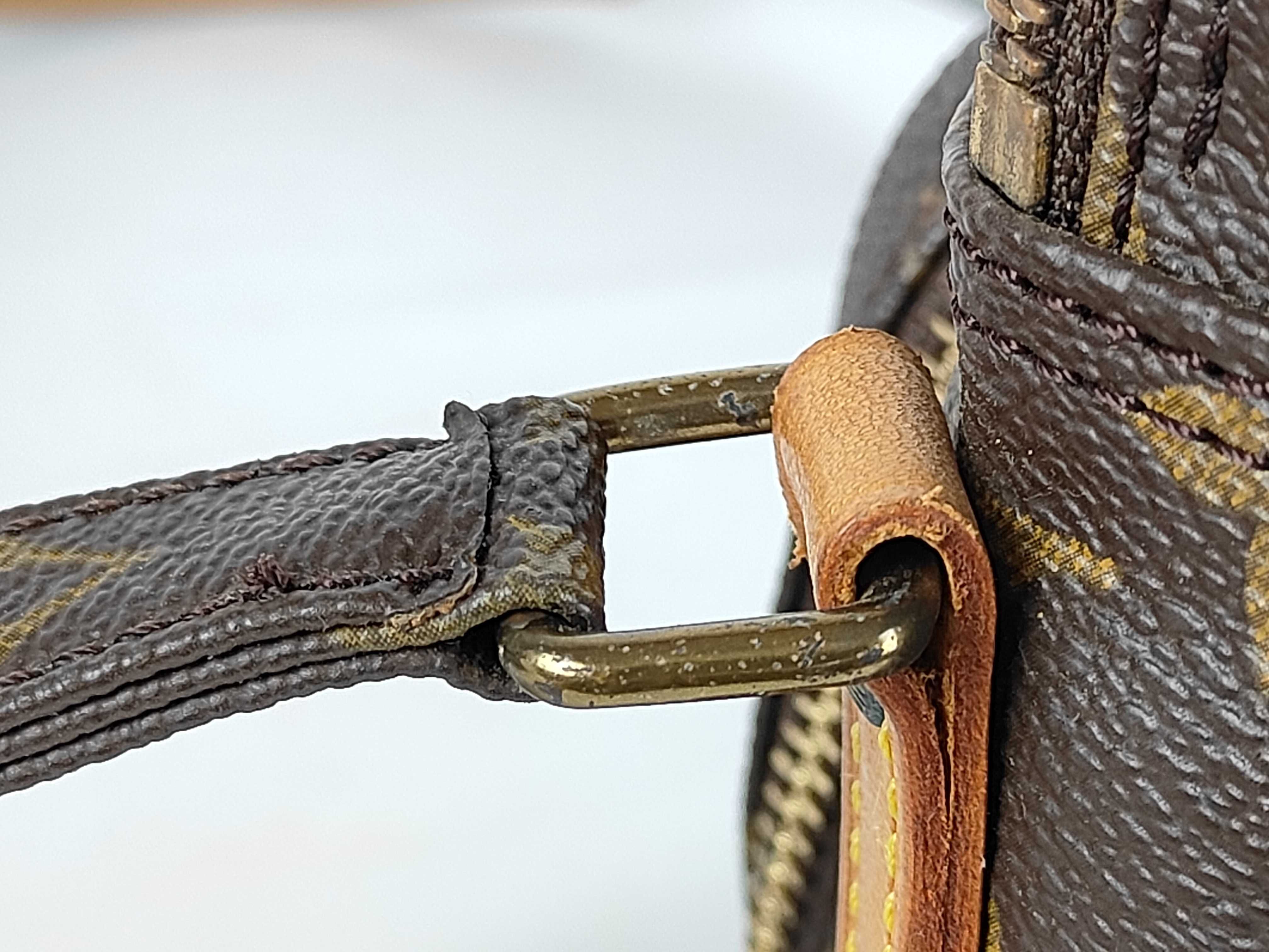 Monogram Amazon TH1901 Shoulder Bag — view 5