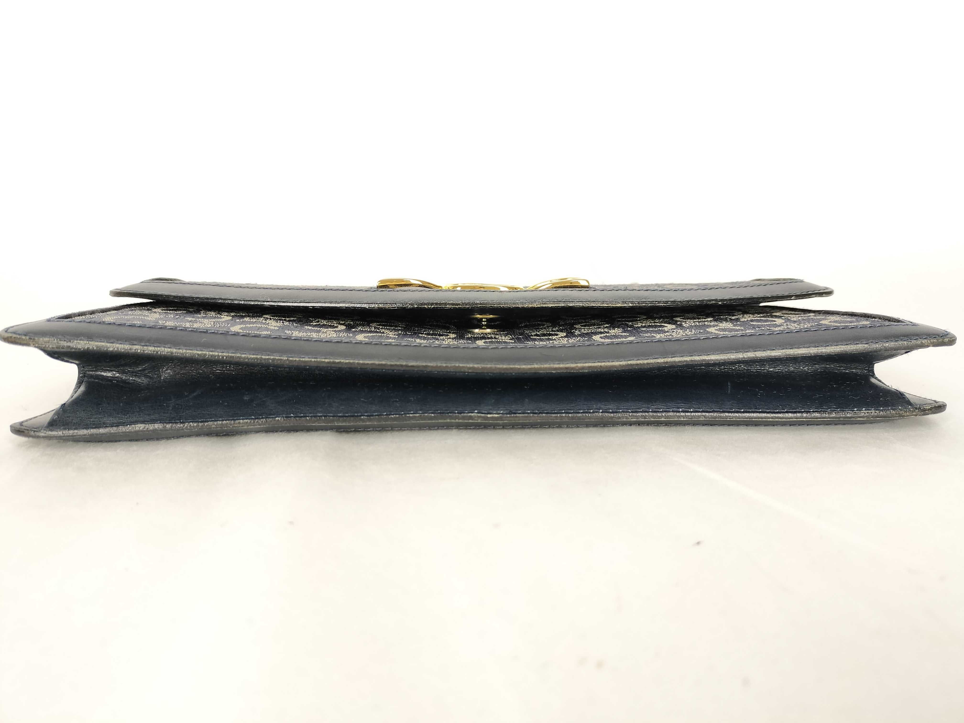 clutch bag — view 4