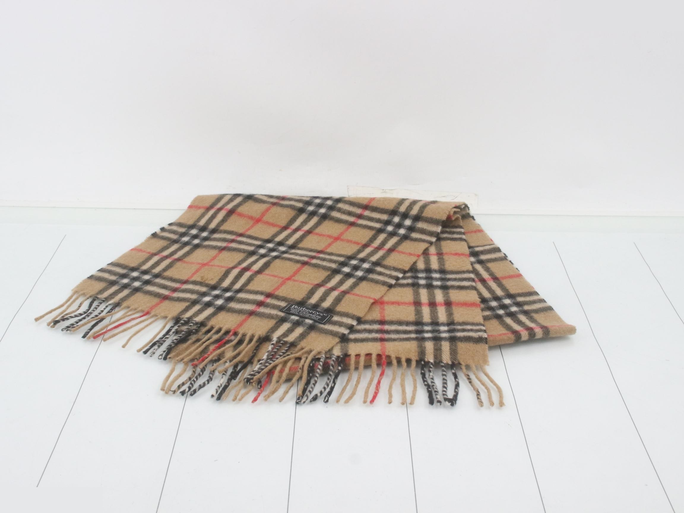 Other lines: Small items, accessories, and scarves — view 2