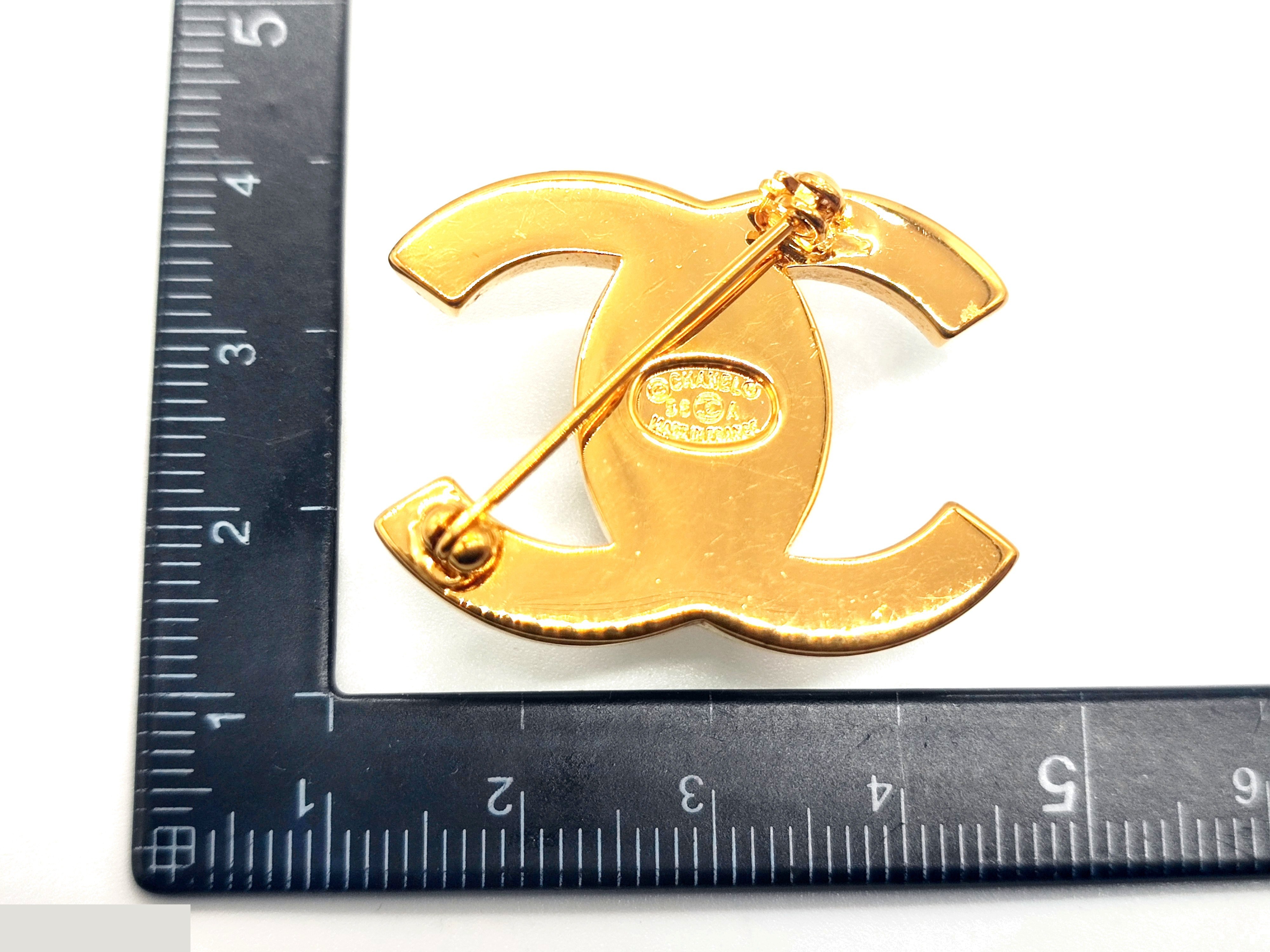 Coco Mark Rhinestone Turnlock Brooch 96A — view 3