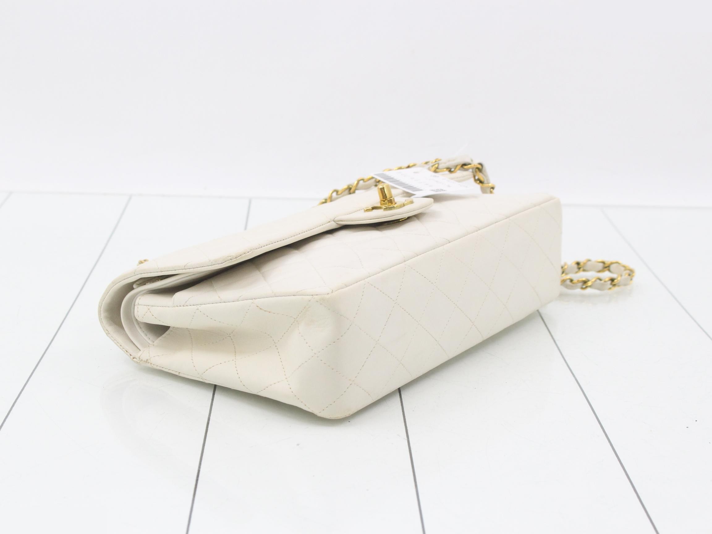 Matelassé 25 Lambskin Double Flap Double Chain Shoulder Bag — view 5