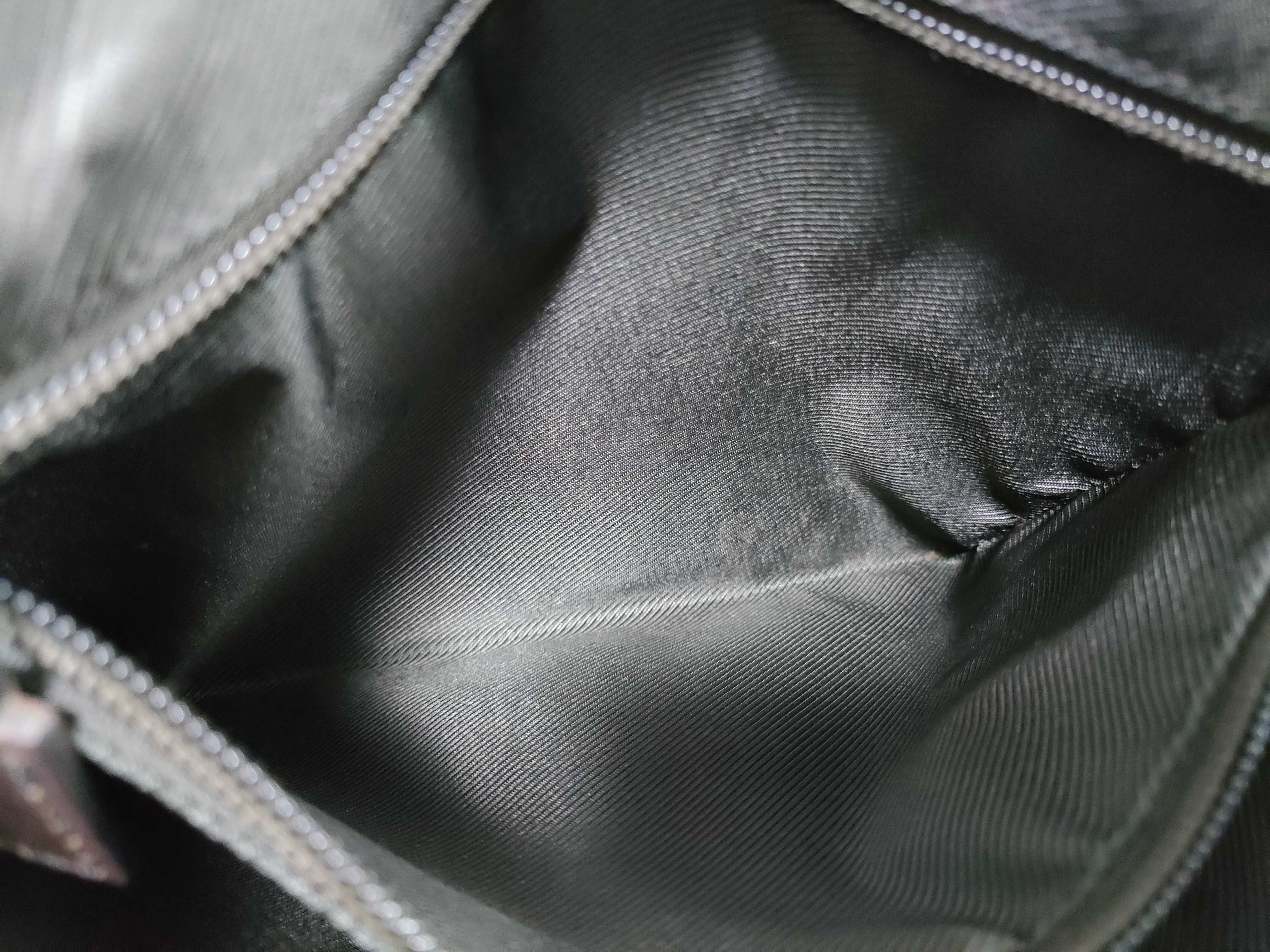 GG Canvas Shoulder Bag — view 14