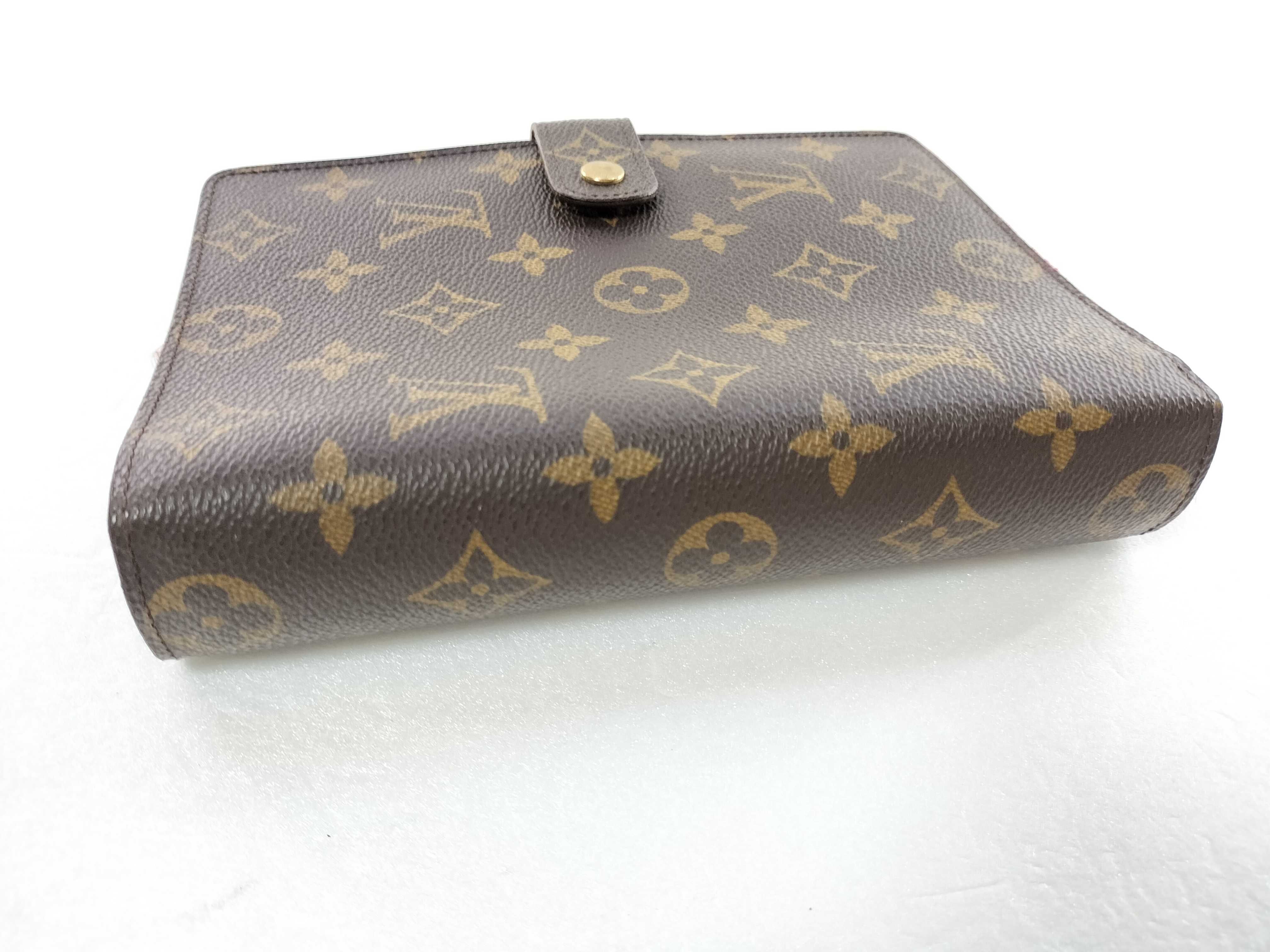 Monogram Trousses Toilette 28 M47522 Notebook Cover — view 5