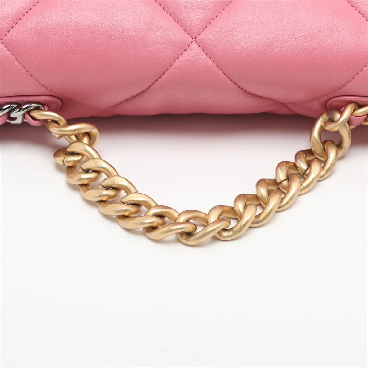 19 Large Lambskin Chain Shoulder Bag Pink Gold x Silver Hardware K1L19433 Random Plate AS1161 — view 5