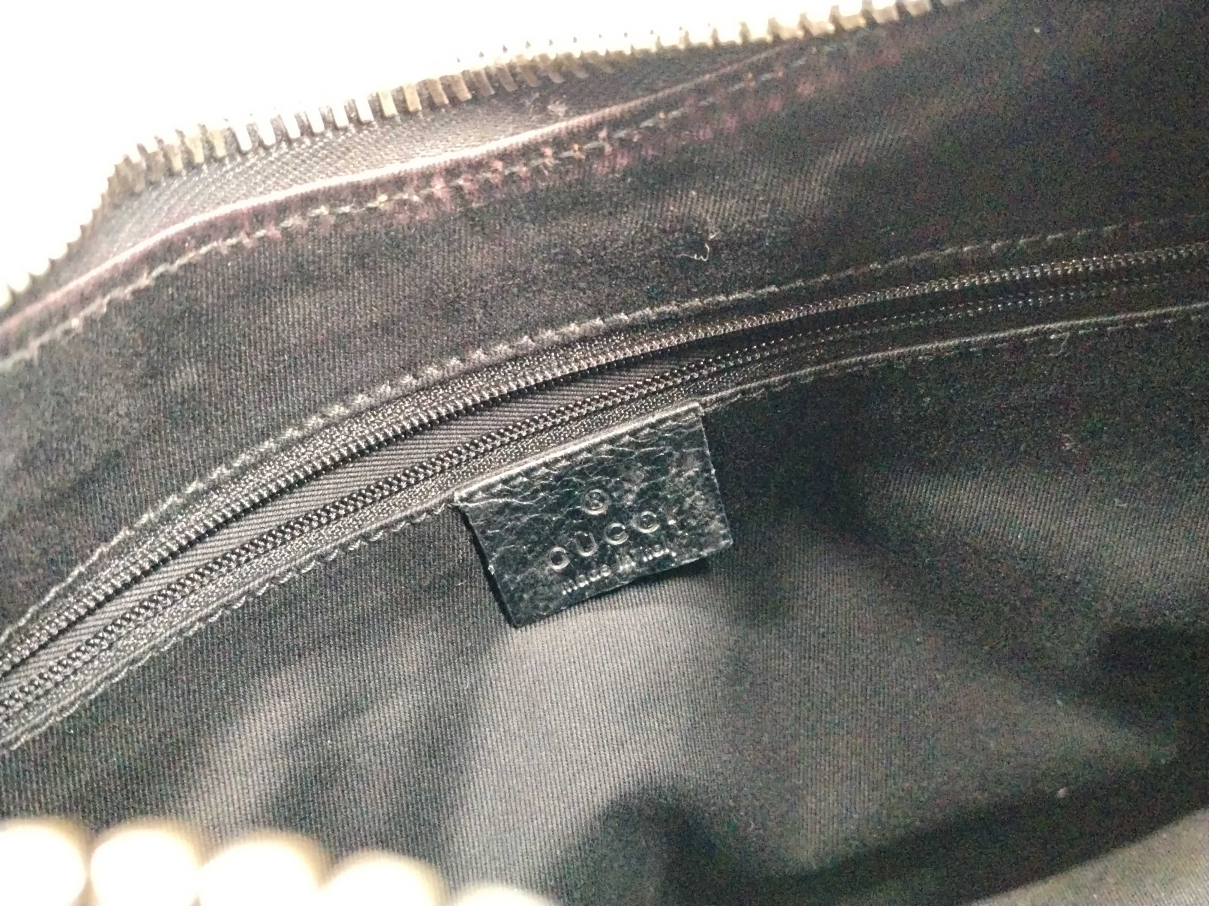 GG Canvas Gucci GG Bag One Shoulder Bag — view 12