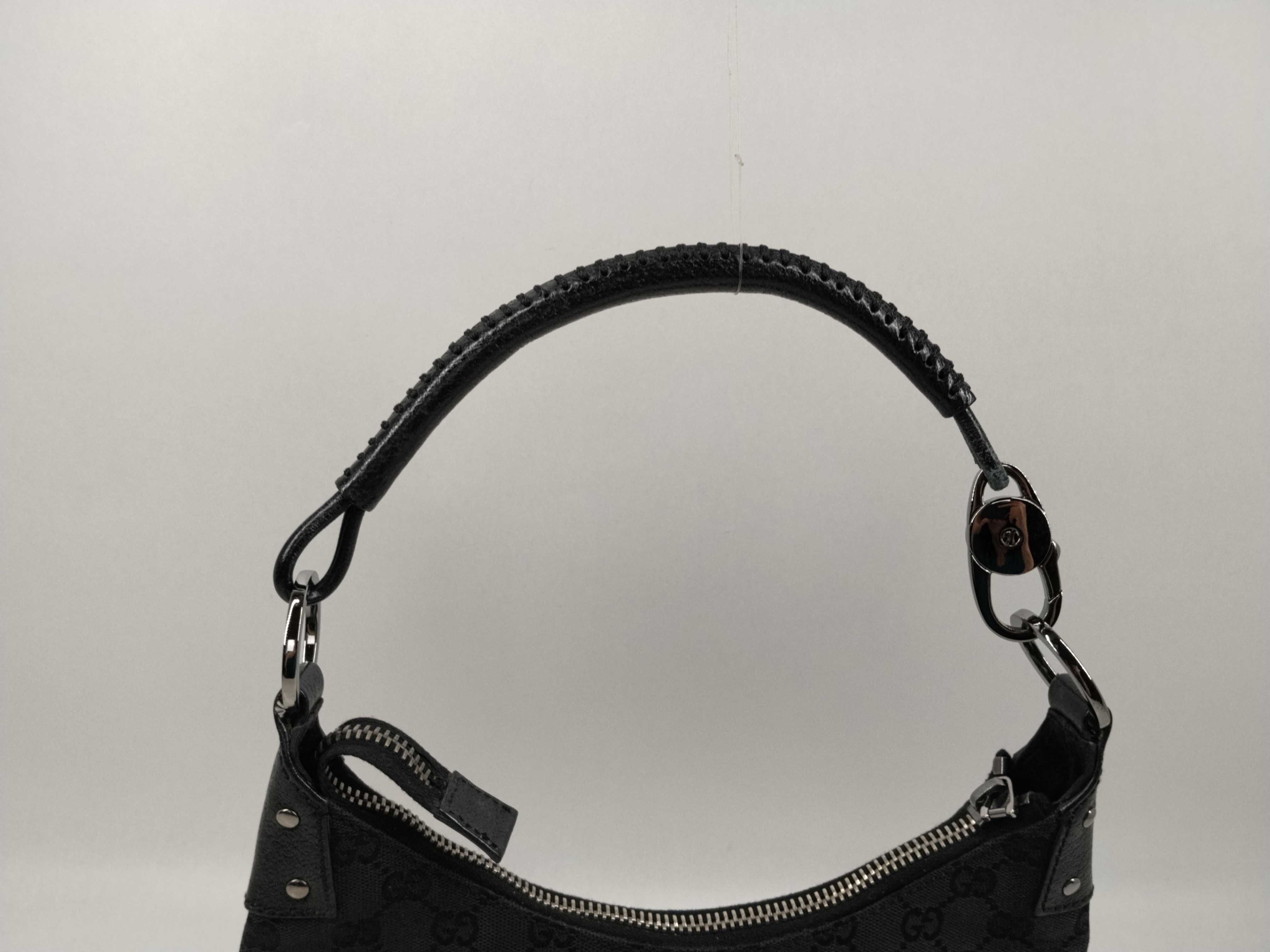 GG Canvas Gucci GG Bag One Shoulder Bag — view 4