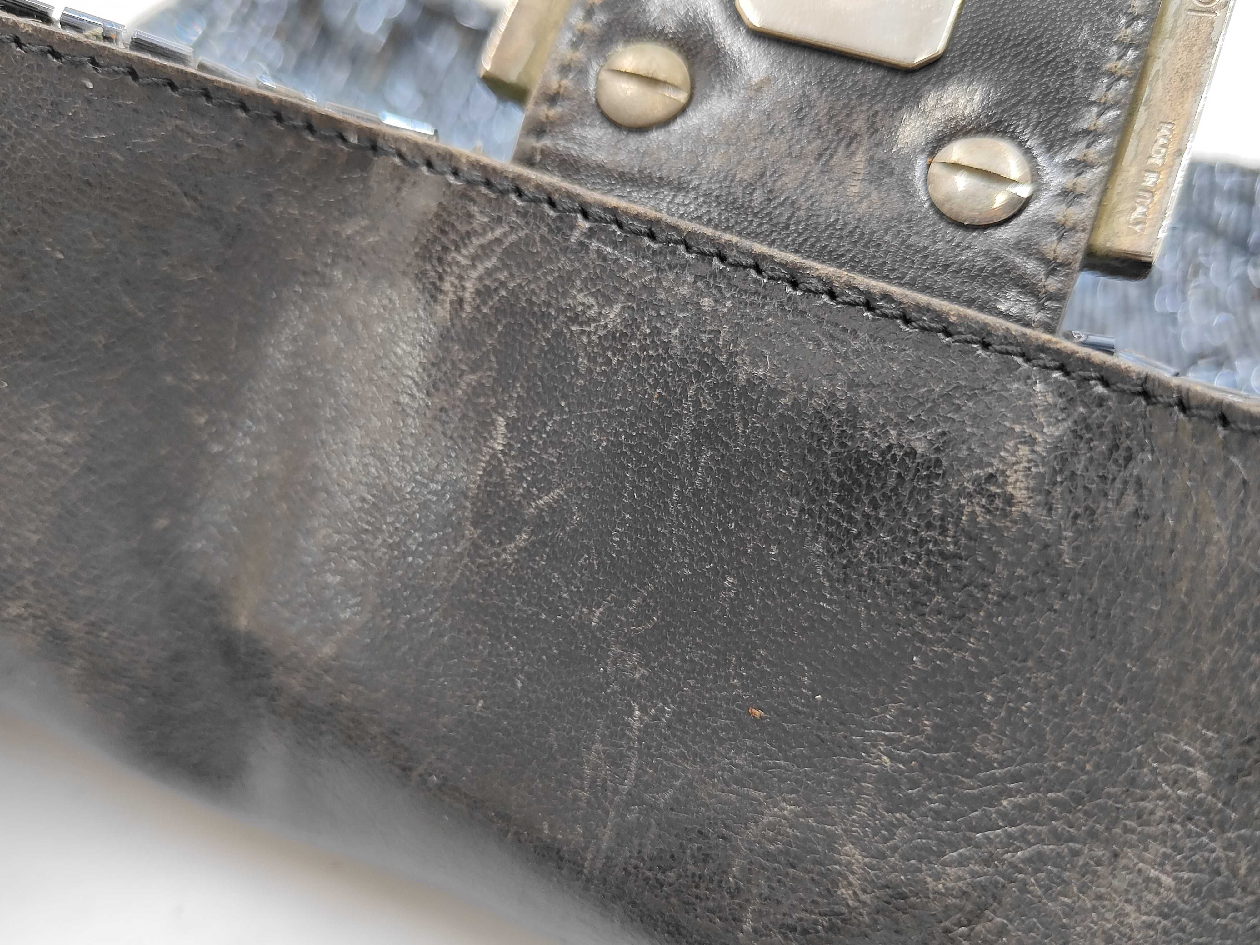Mamma Bucket Leather Shoulder Bag/Handbag — view 13