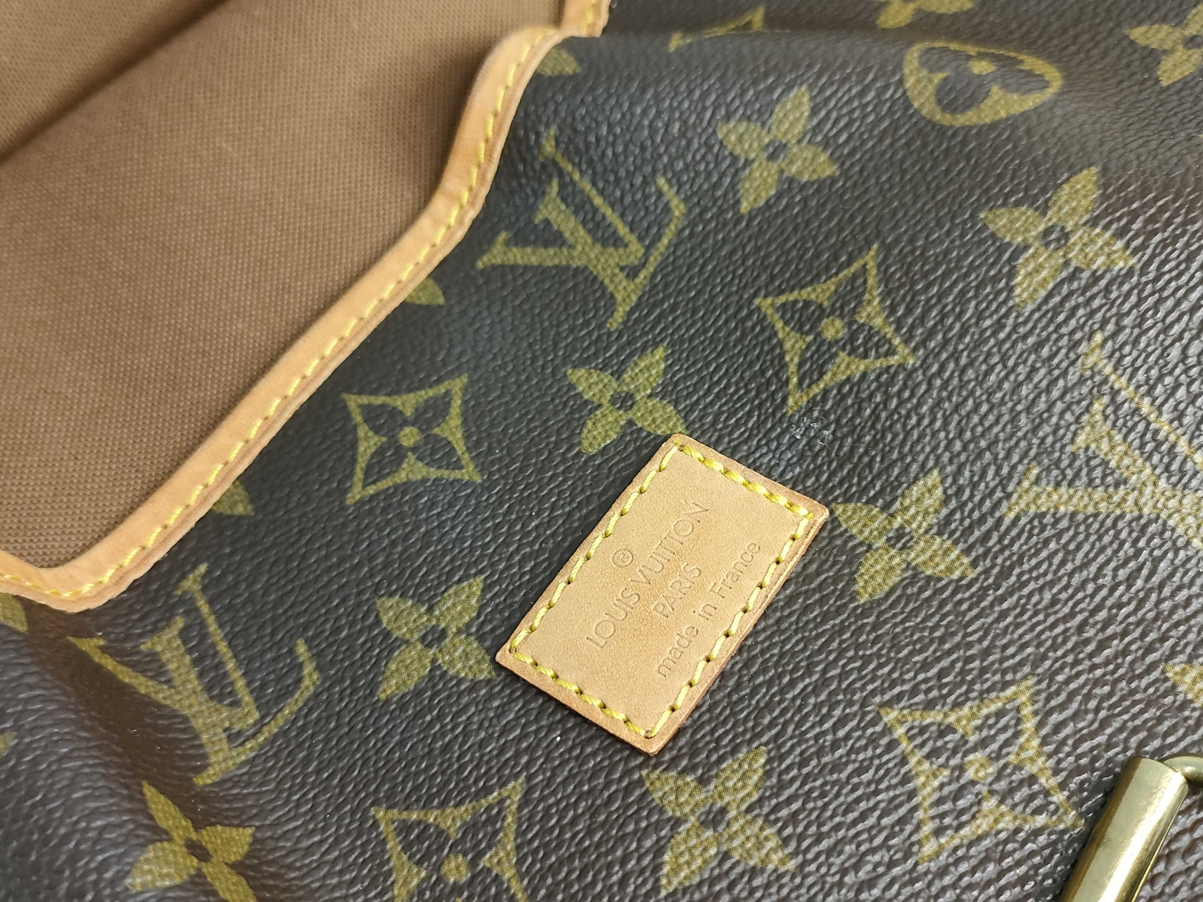 Monogram Saumur 30 Monogram M42256 Shoulder Bag — view 11