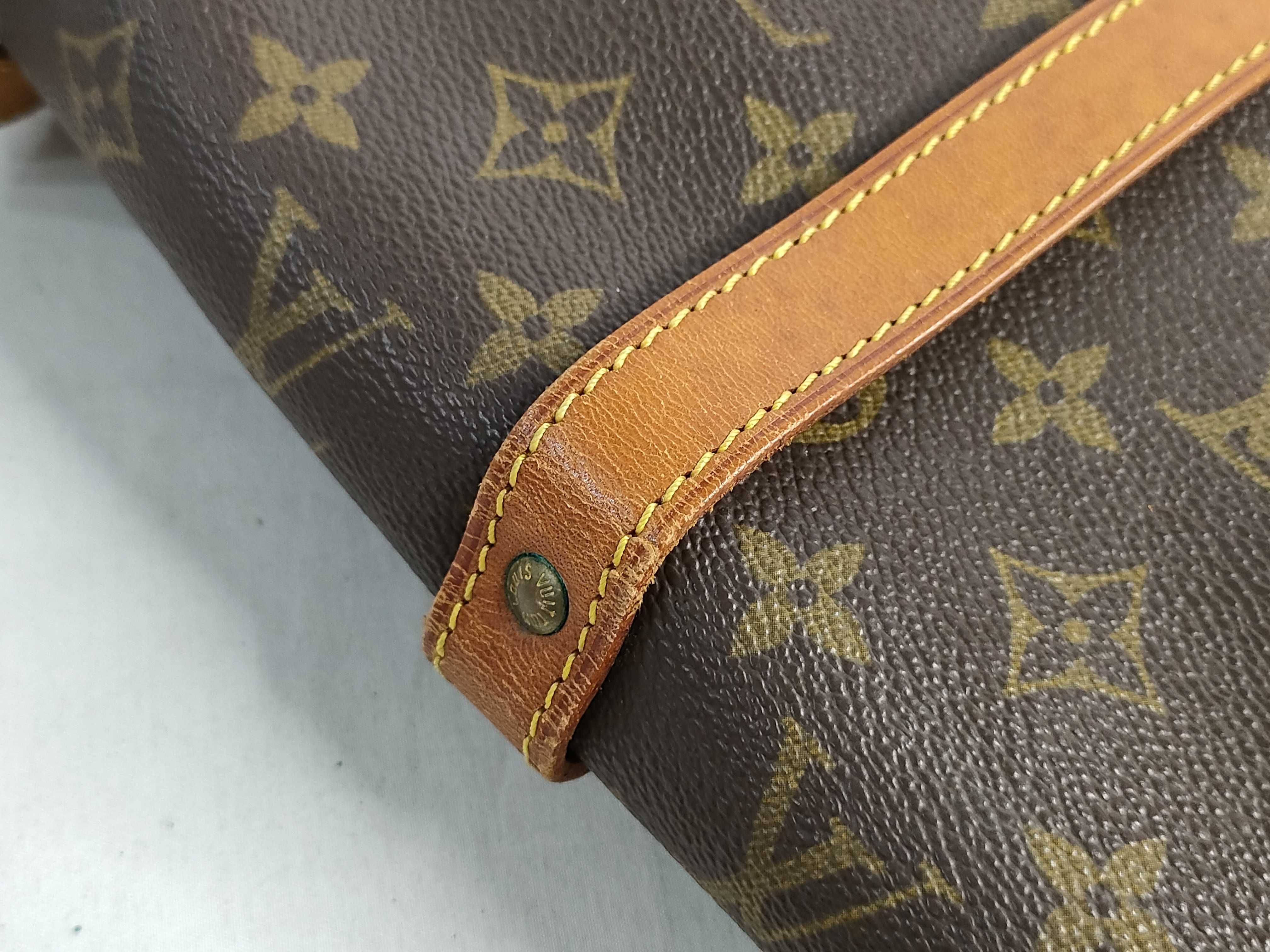 Monogram Saumur 30 Monogram M42256 Shoulder Bag — view 14