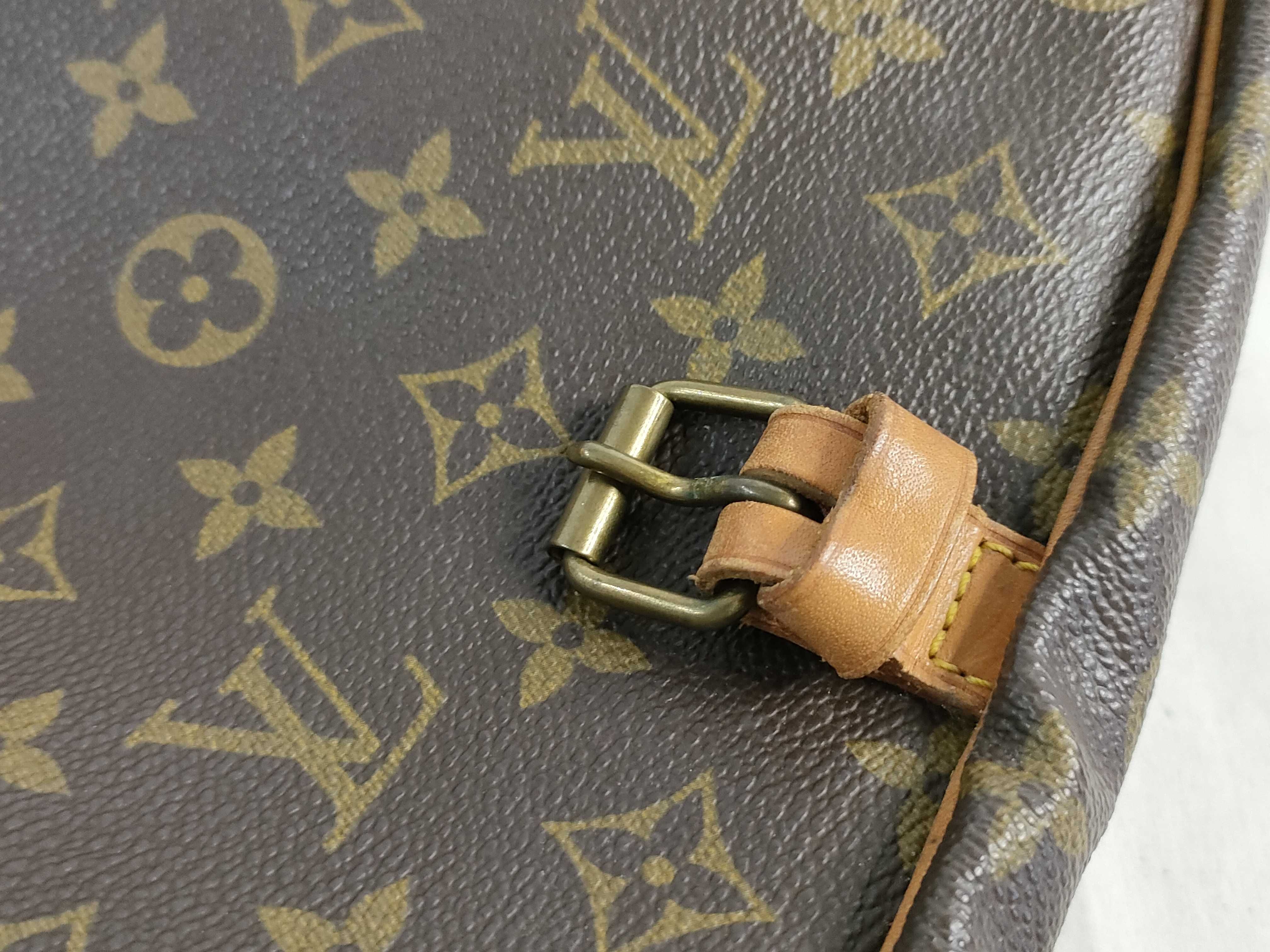 Monogram Saumur 30 Monogram M42256 Shoulder Bag — view 15