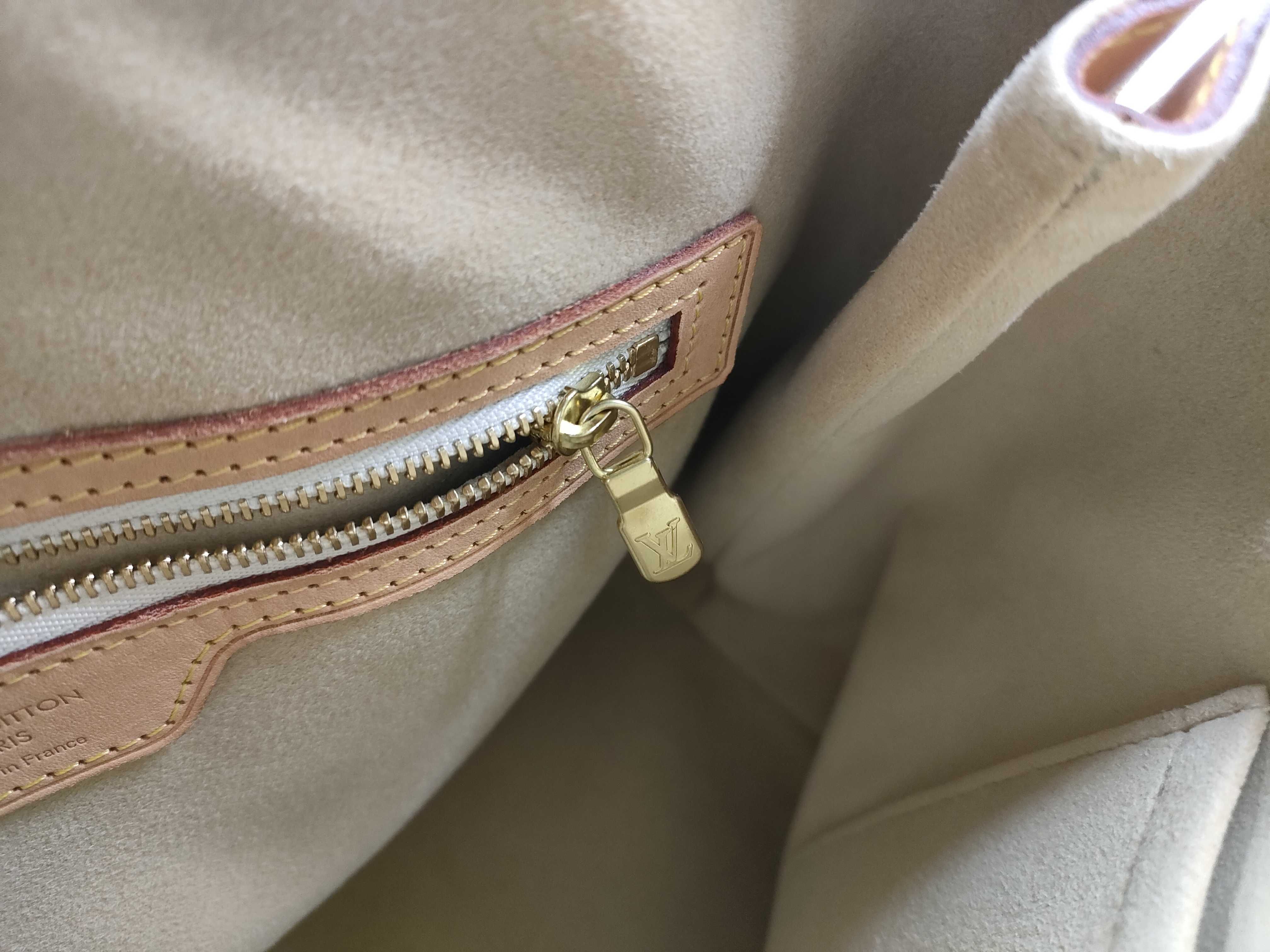 Damier Azur Hampstead Tote Bag — view 11