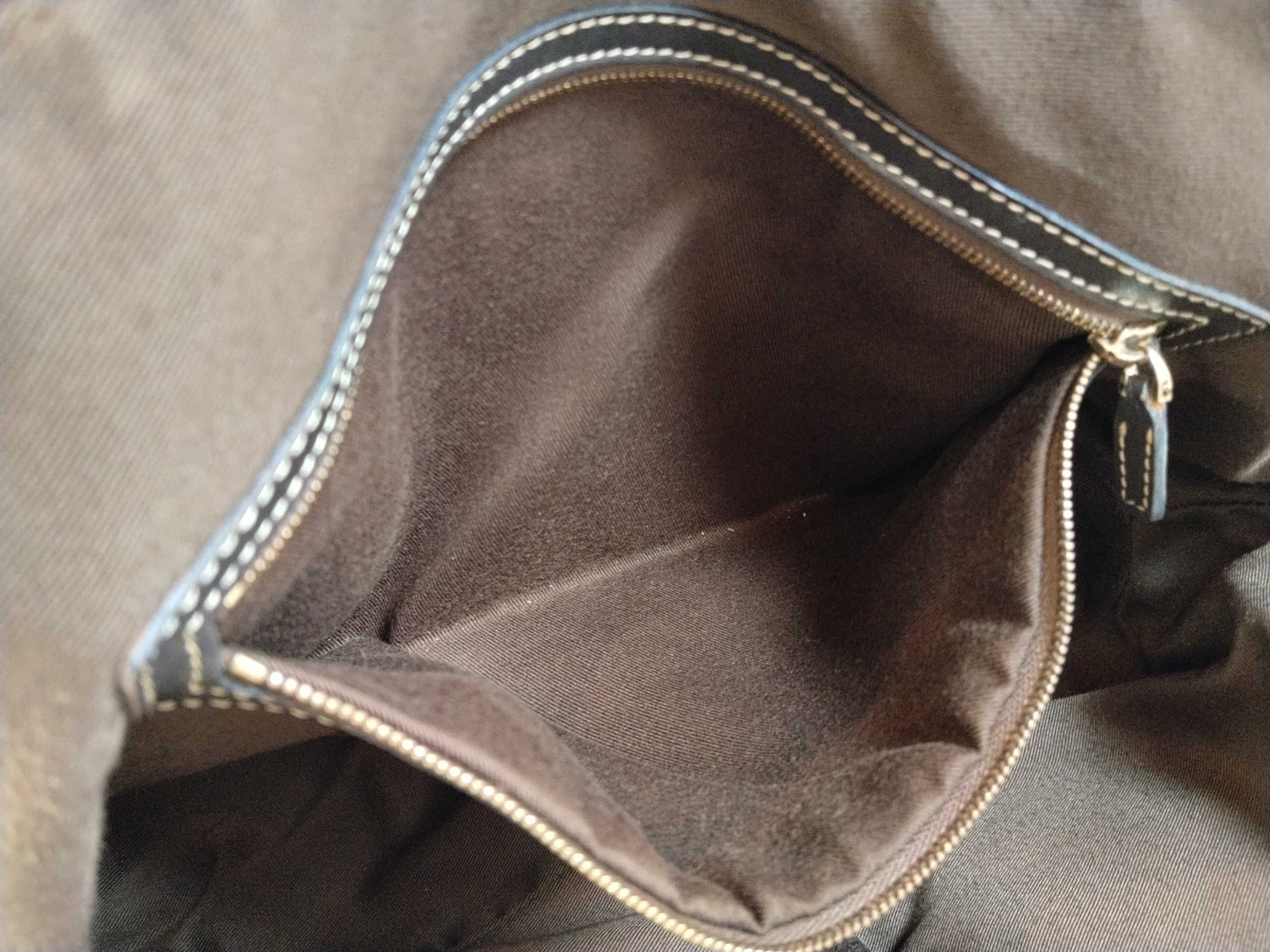 GG Canvas Shoulder Bag Brown Handbag — view 13