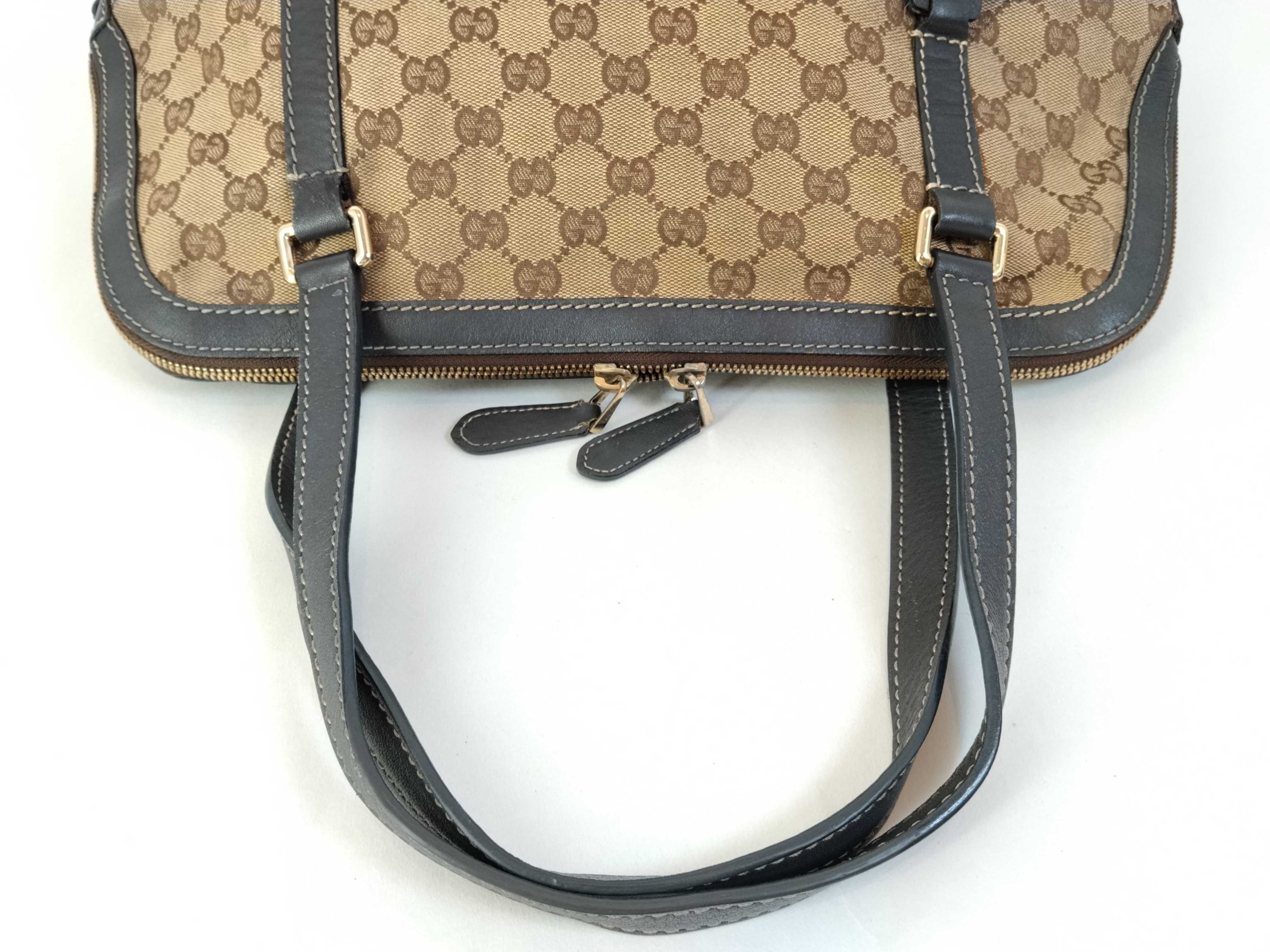 GG Canvas Shoulder Bag Brown Handbag — view 3