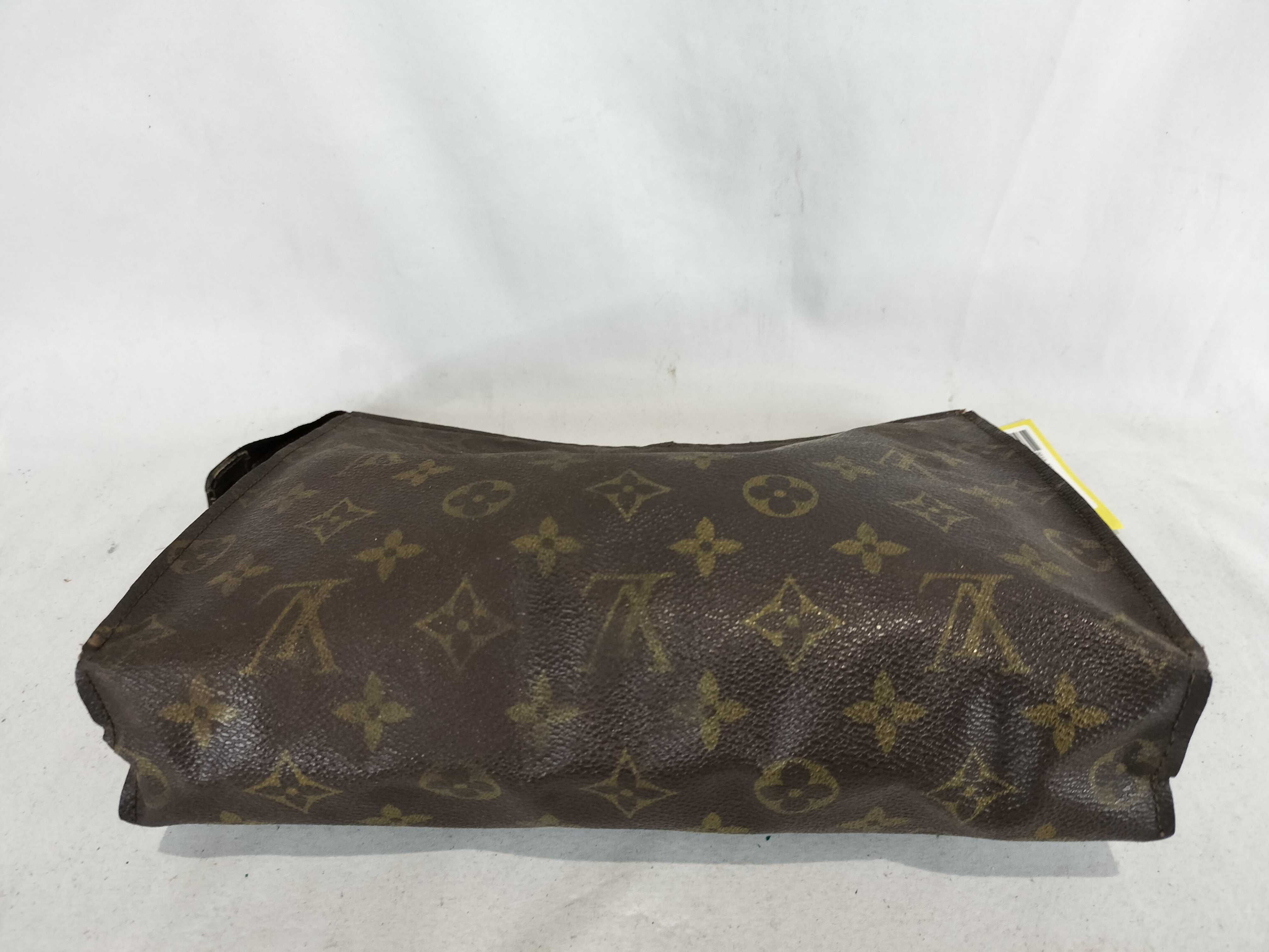 Monogram M47542 Pochette Toilette 26 Pouch — view 4