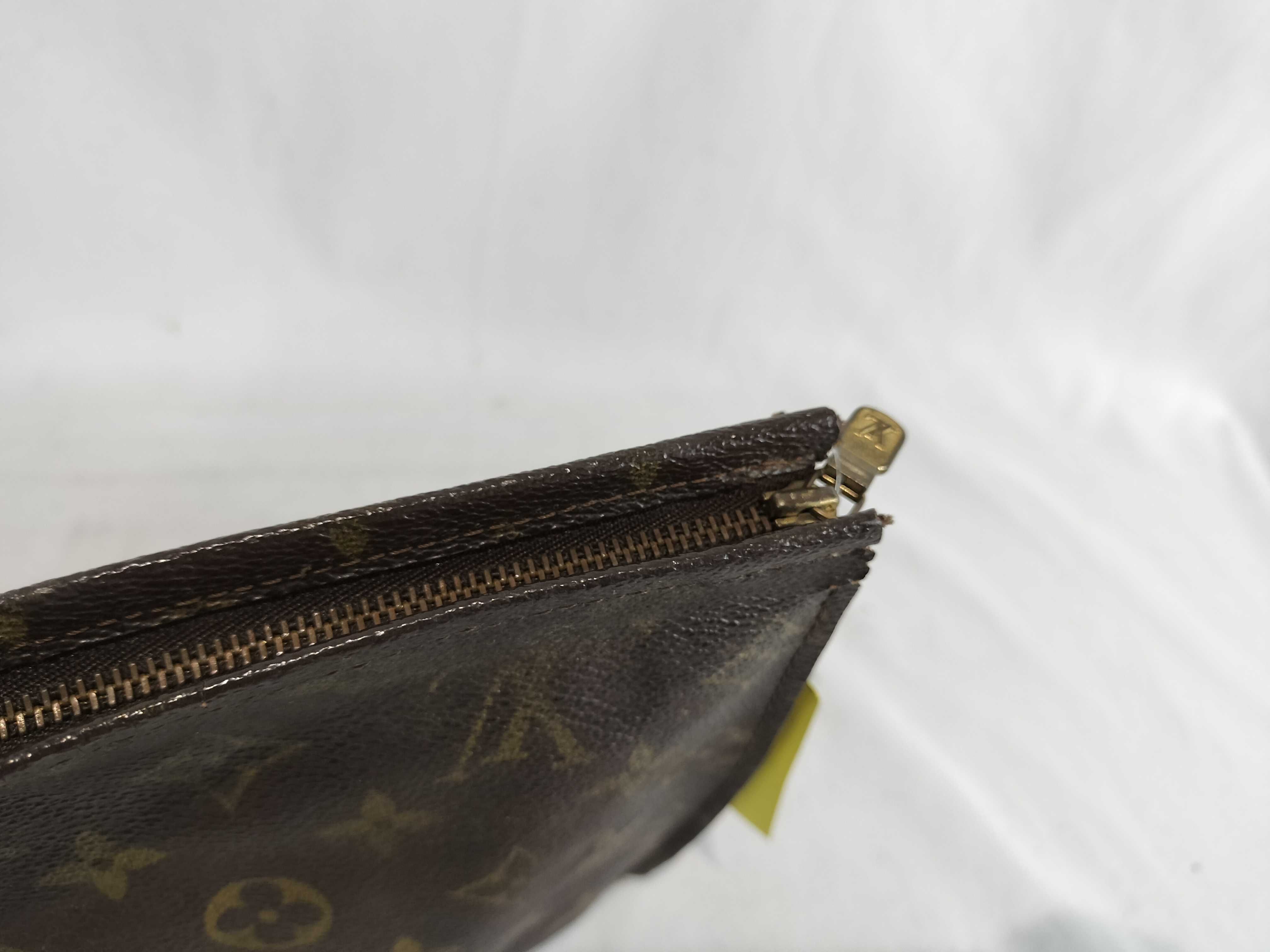Monogram M47542 Pochette Toilette 26 Pouch — view 5