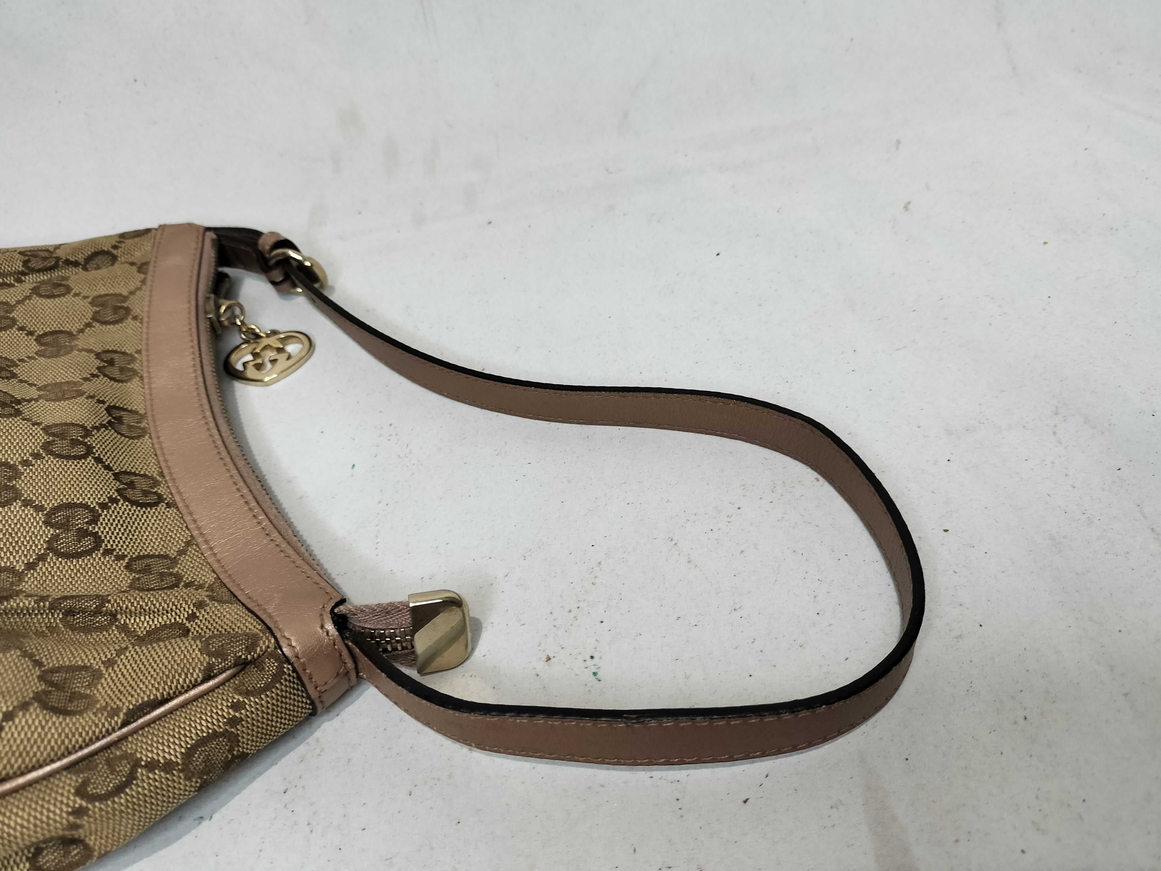 Pink Canvas GG Monogram Heart Zipper Pull Shoulder Bag No. 1 Handbag — view 3