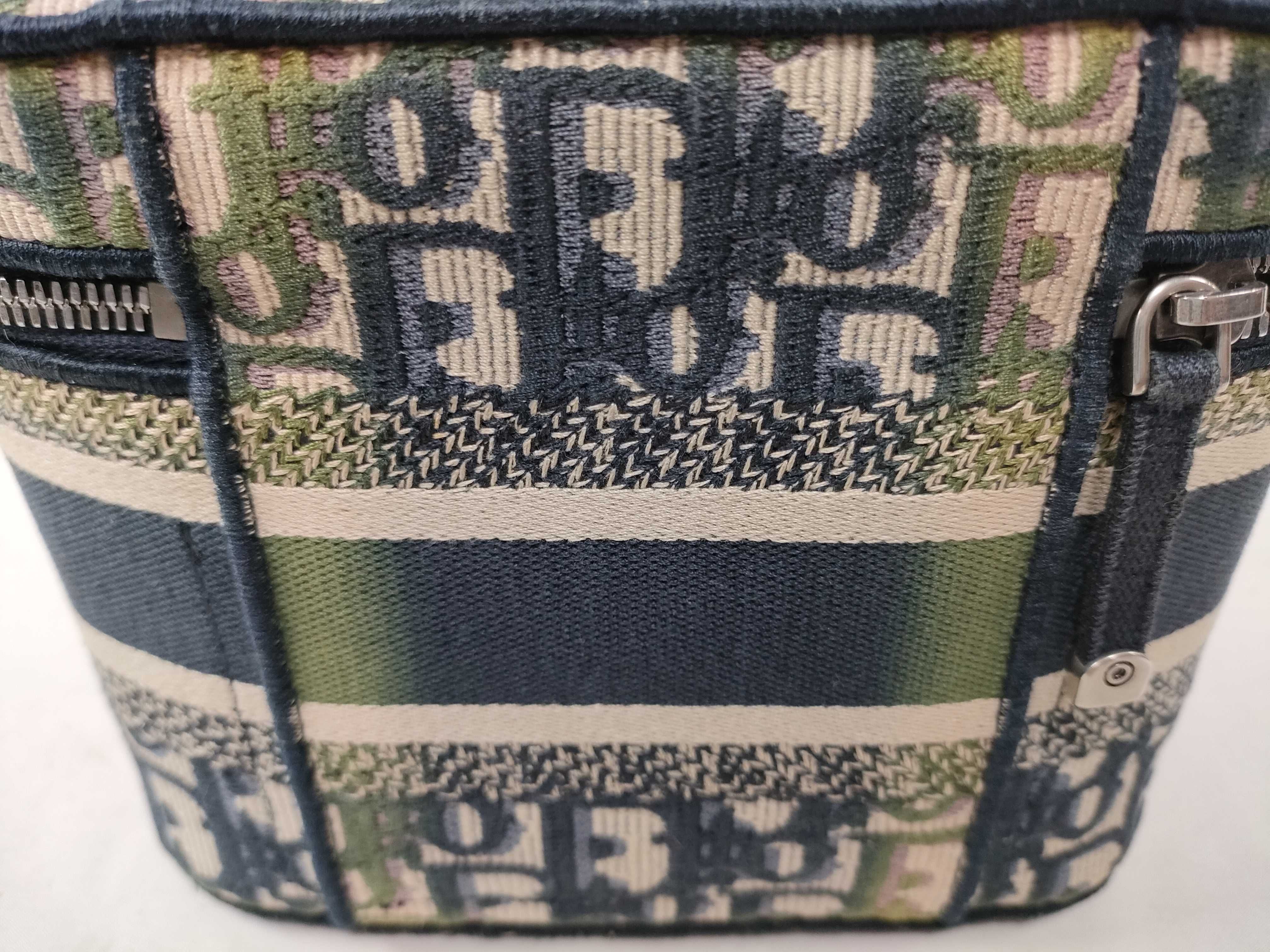 Oblique Canvas 2-Way Vanity Bag Navy x Green Vanity Bag — view 3