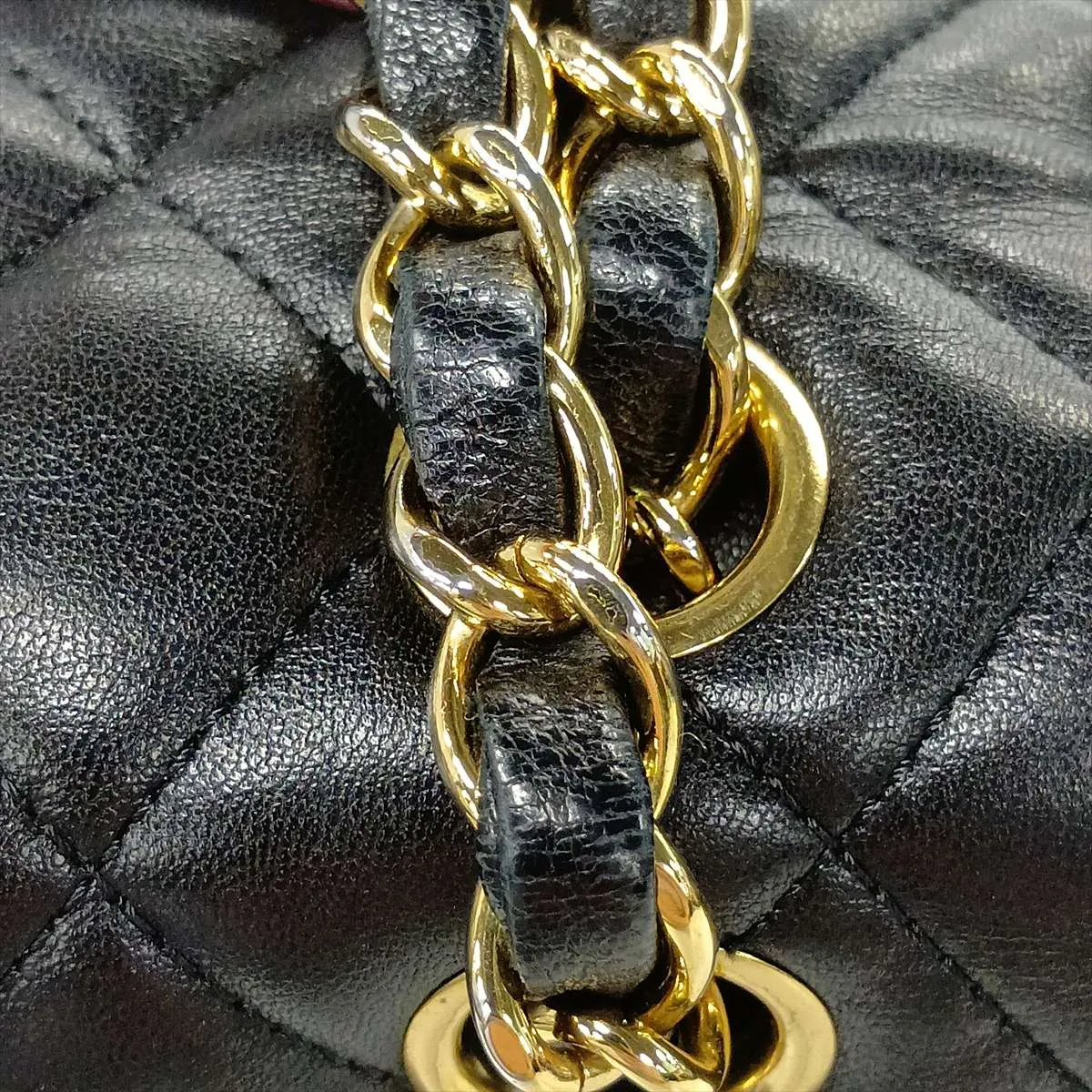 [Individually packaged] Chanel Matelassé 25 Lambskin Double Flap Double Chain Bag, Black with Gold Hardware, 25408168, Serial Number , A01112 — view 15