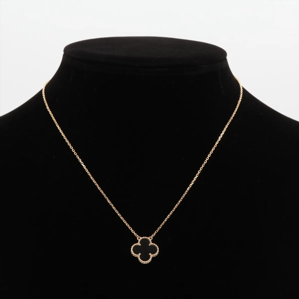 Vintage Alhambra Onyx Necklace, 750 (Yellow Gold), 5.2g, JE215773. Features: exposed lobster clasp, open jump ring, — view 5