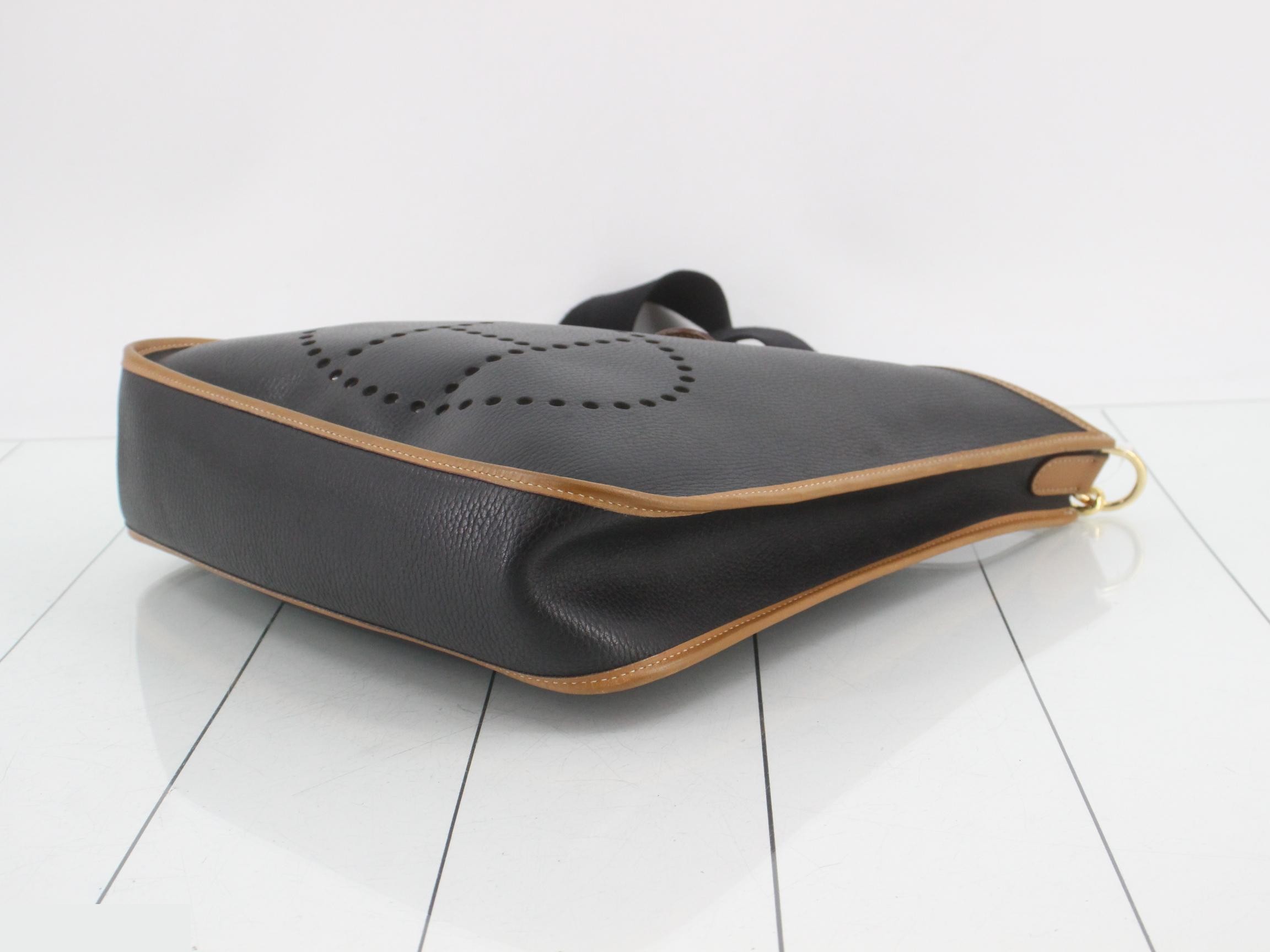 Evelyn, Black, B stamp, Bi-color, Gold hardware — view 6