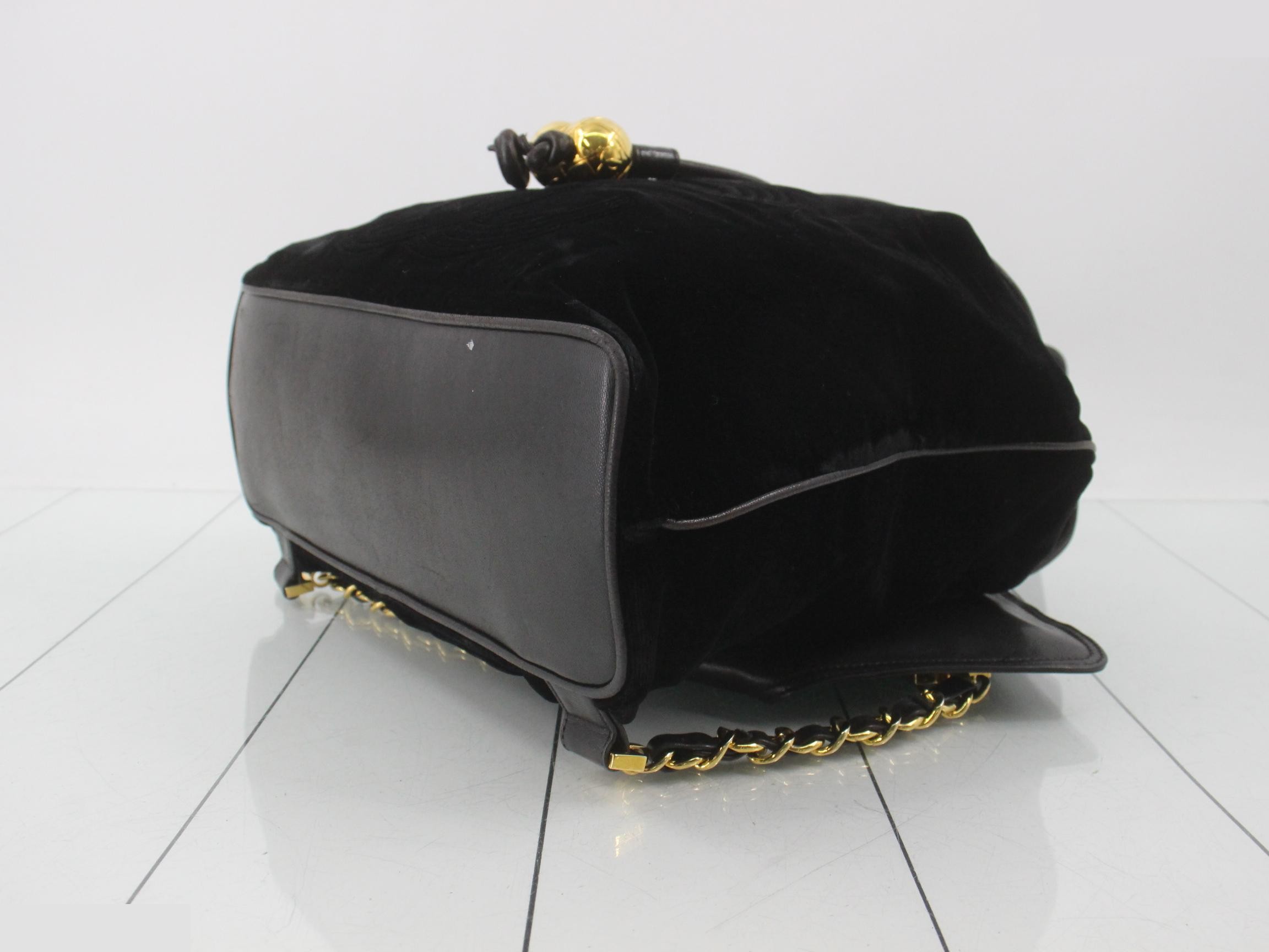 Velour chain backpack — view 6